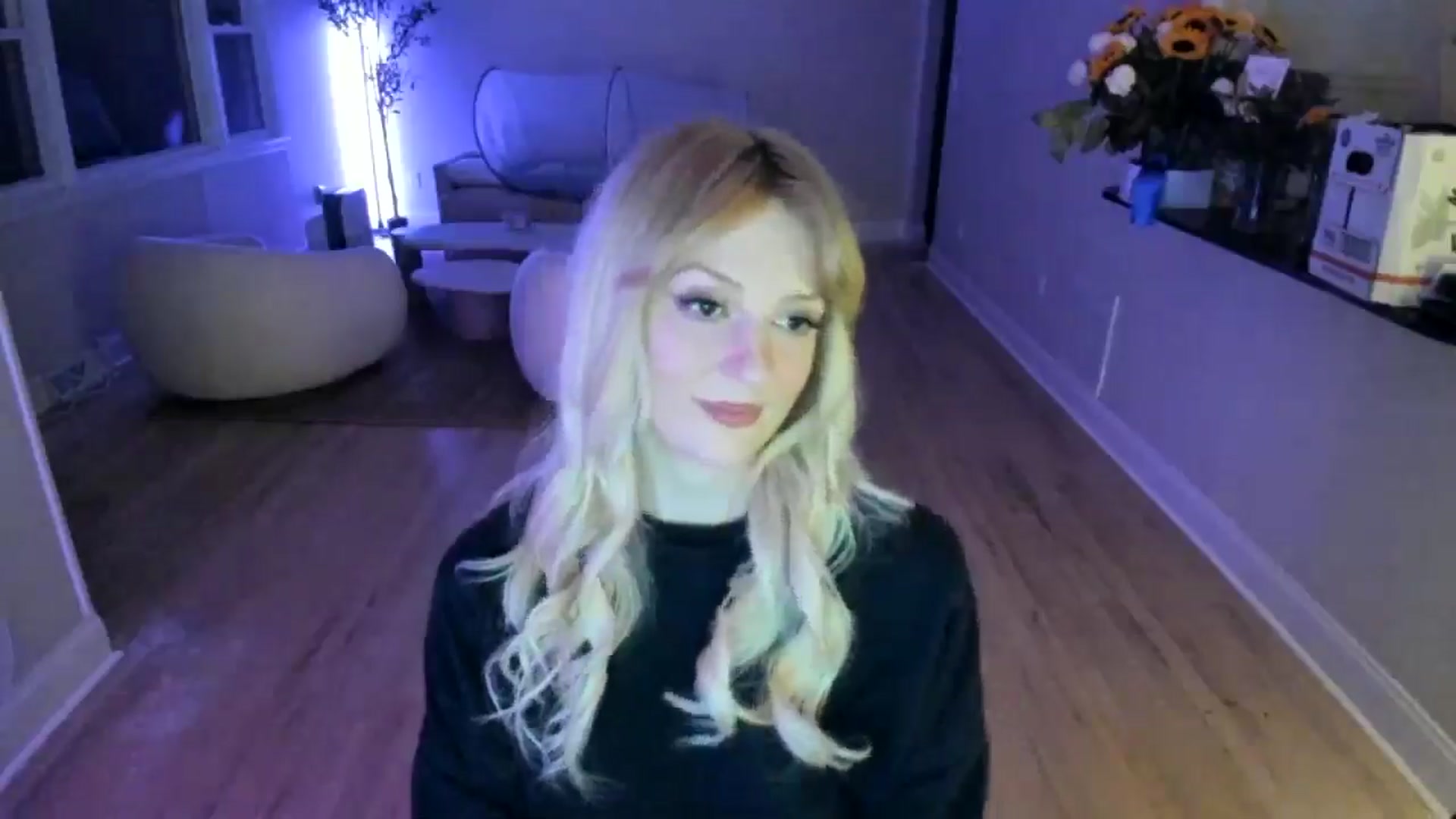 Gallery image thumbnail from Milk_Party's myfreecams stream on, 06/05/2025, 24:54 image 19 of 20