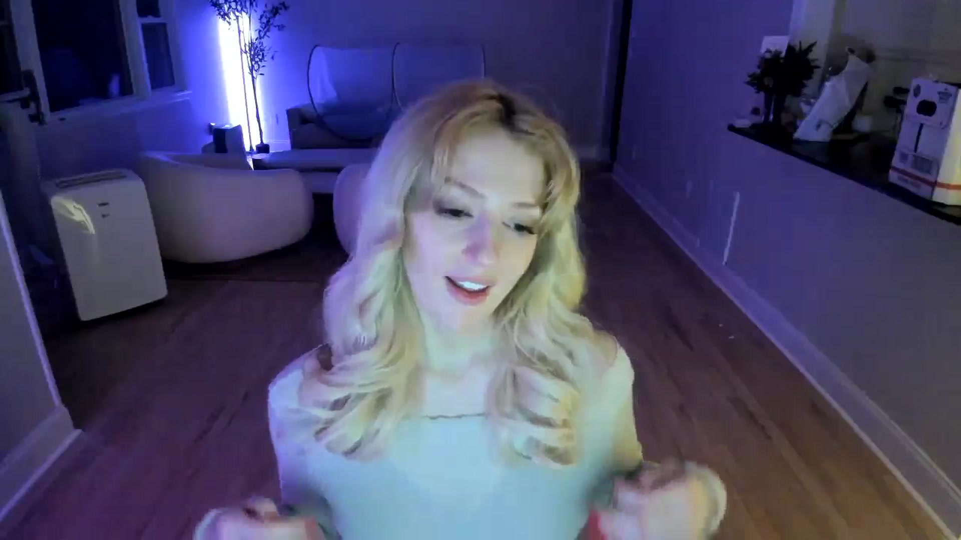 Gallery image thumbnail from Milk_Party's myfreecams stream on, 06/10/2025, 05:50 image 2 of 20