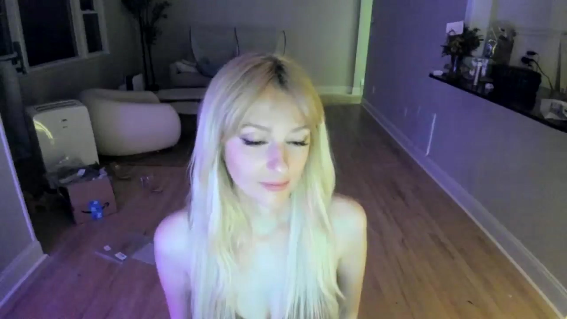 Gallery image thumbnail from Milk_Party's myfreecams stream on, 06/21/2025, 04:04 image 20 of 20