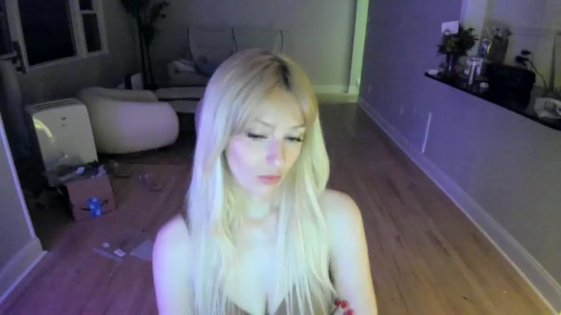 Gallery image thumbnail from Milk_Party's myfreecams stream on, 06/21/2025, 04:04 image 11 of 20