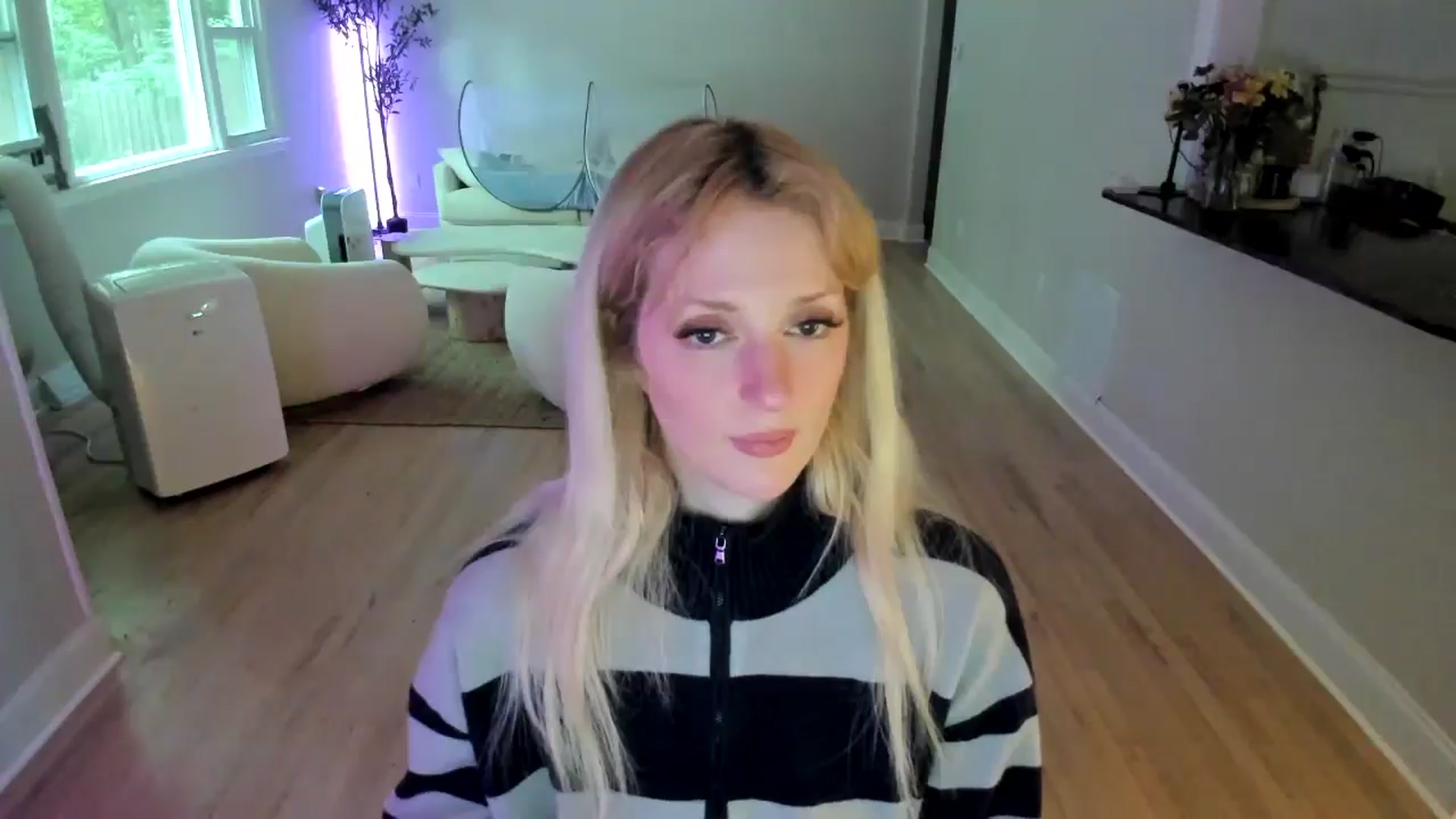 Gallery image thumbnail from Milk_Party's myfreecams stream on, 06/26/2025, 22:13 image 20 of 20