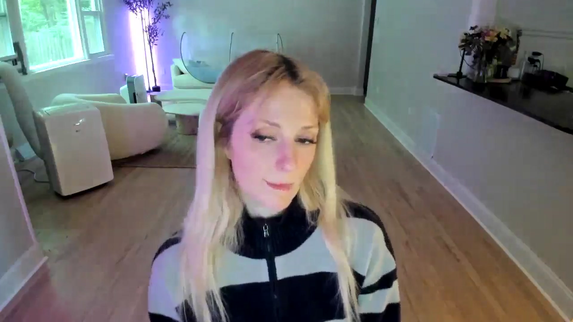 Gallery image thumbnail from Milk_Party's myfreecams stream on, 06/26/2025, 22:13 image 3 of 20