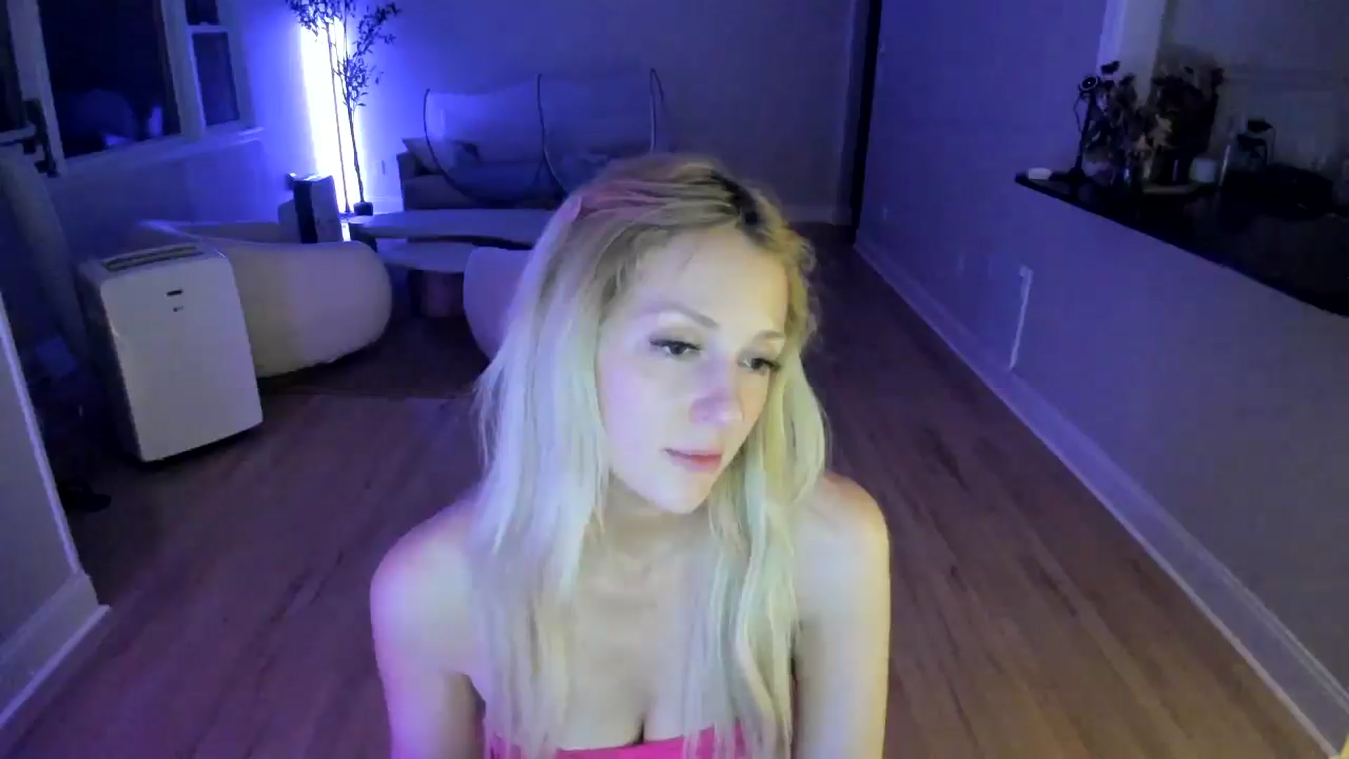 Gallery image thumbnail from Milk_Party's myfreecams stream on, 06/30/2025, 02:44 image 20 of 20