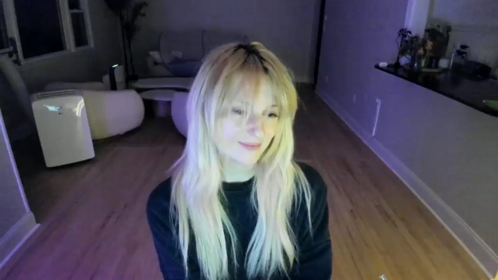 Gallery image thumbnail from Milk_Party's myfreecams stream on, 07/03/2025, 05:34 image 2 of 20