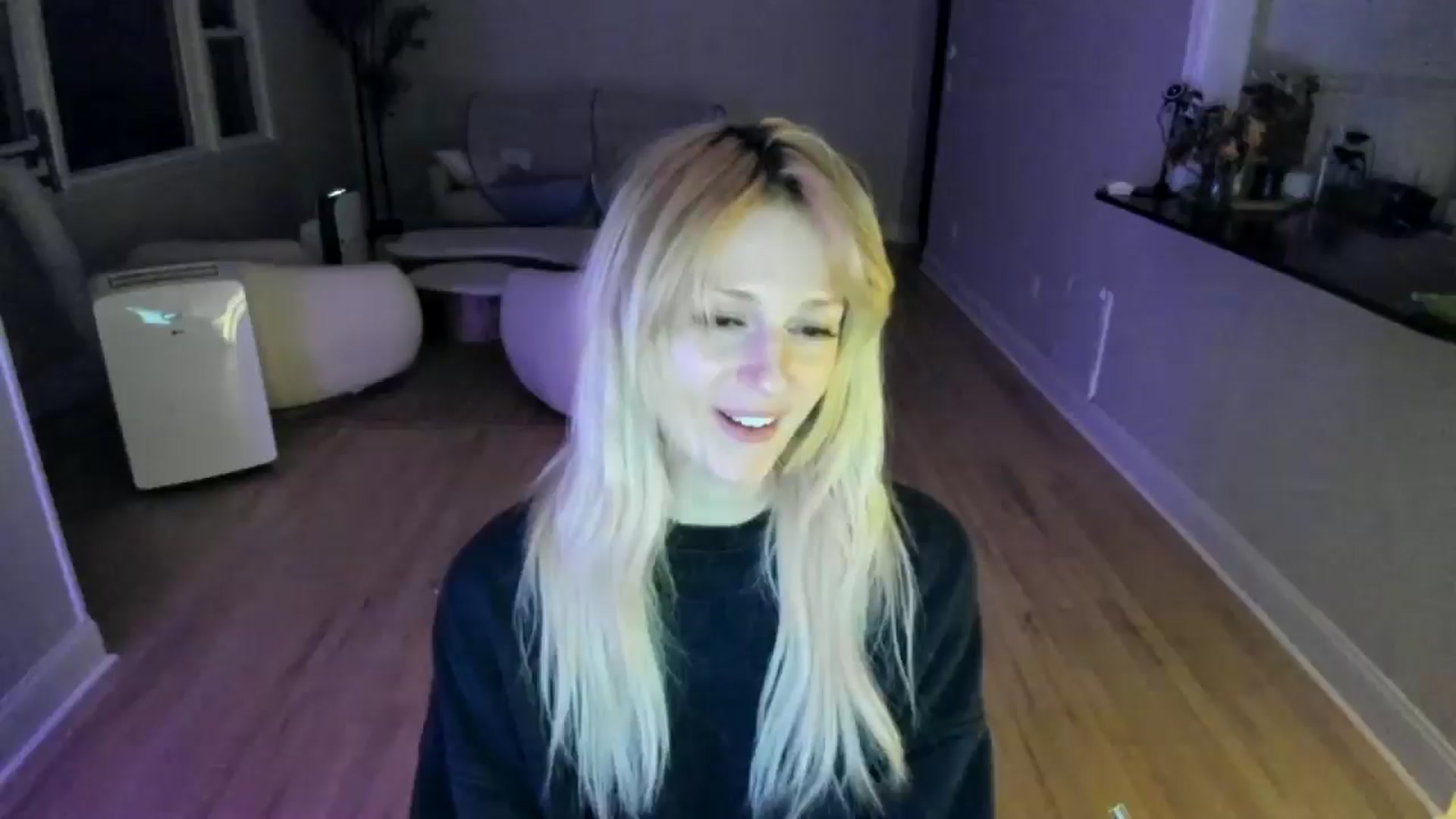 Gallery image thumbnail from Milk_Party's myfreecams stream on, 07/03/2025, 05:34 image 1 of 20