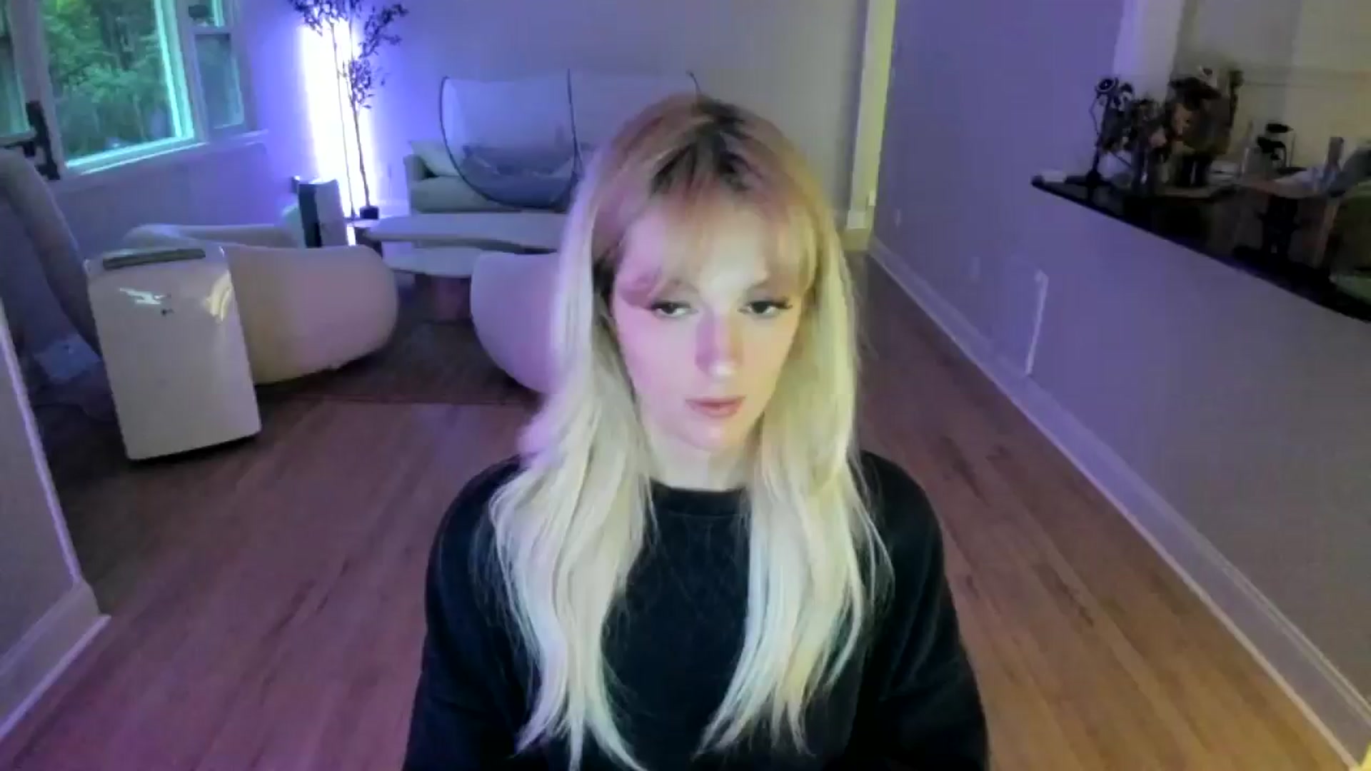 Gallery image thumbnail from Milk_Party's myfreecams stream on, 07/03/2025, 23:39 image 1 of 20