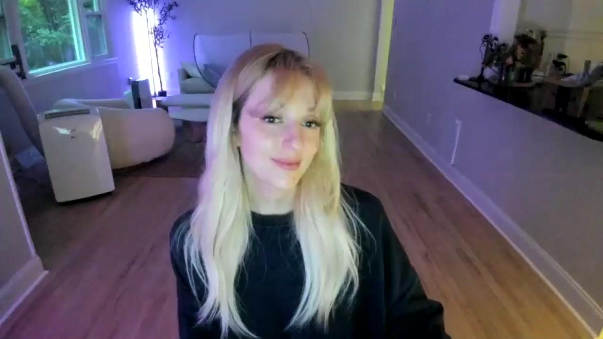 Gallery image thumbnail from Milk_Party's myfreecams stream on, 07/03/2025, 23:39 image 2 of 20