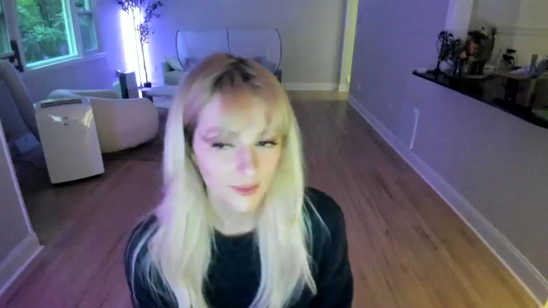 Gallery image thumbnail from Milk_Party's myfreecams stream on, 07/03/2025, 23:39 image 9 of 20