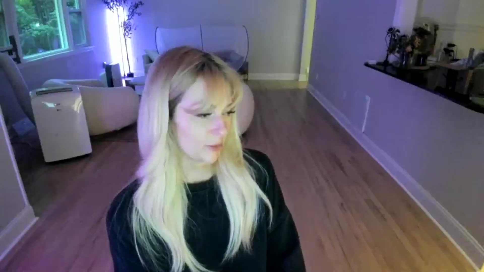 Gallery image thumbnail from Milk_Party's myfreecams stream on, 07/03/2025, 23:39 image 5 of 20