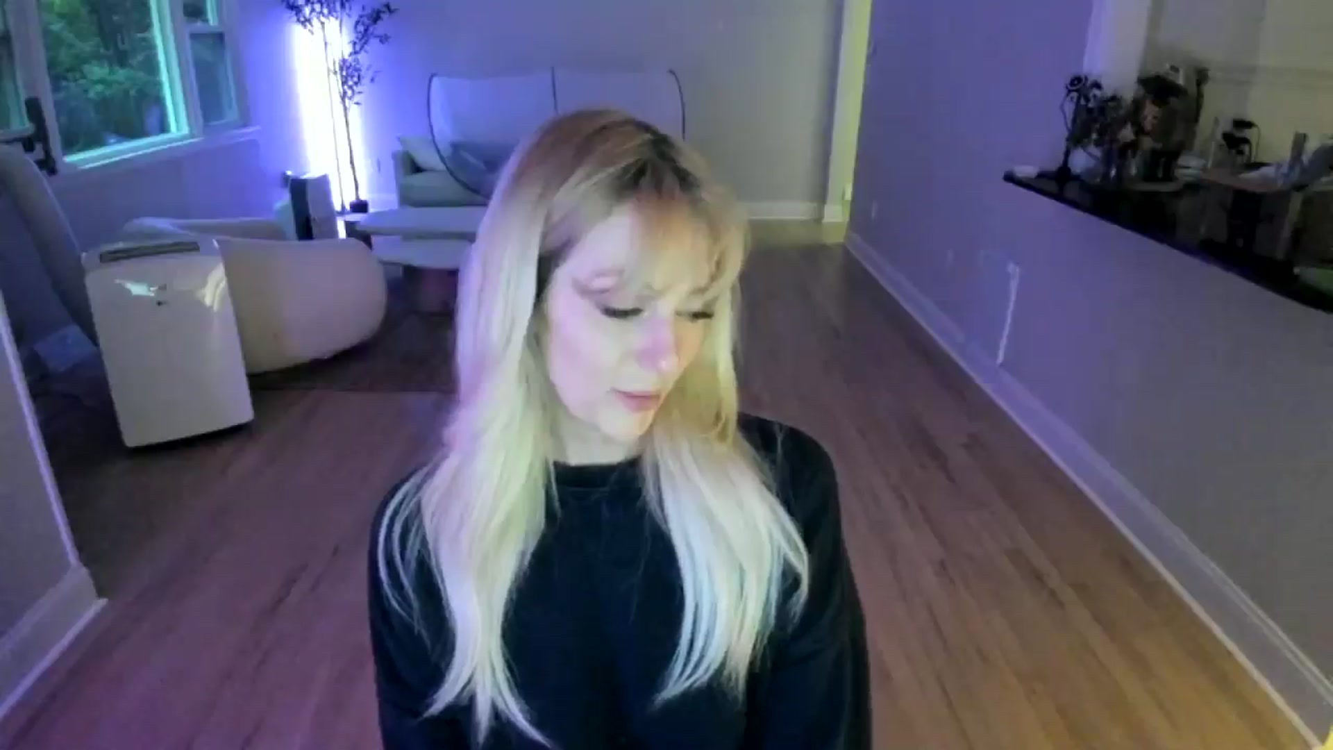 Gallery image thumbnail from Milk_Party's myfreecams stream on, 07/03/2025, 23:39 image 19 of 20