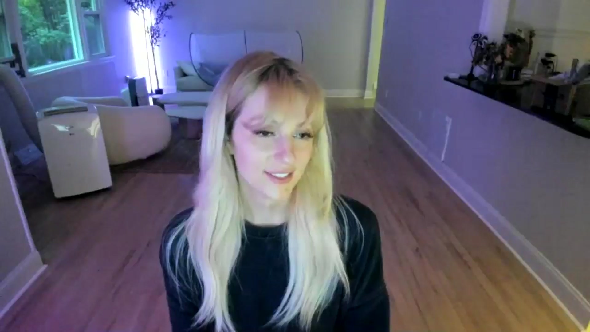 Gallery image thumbnail from Milk_Party's myfreecams stream on, 07/03/2025, 23:39 image 11 of 20