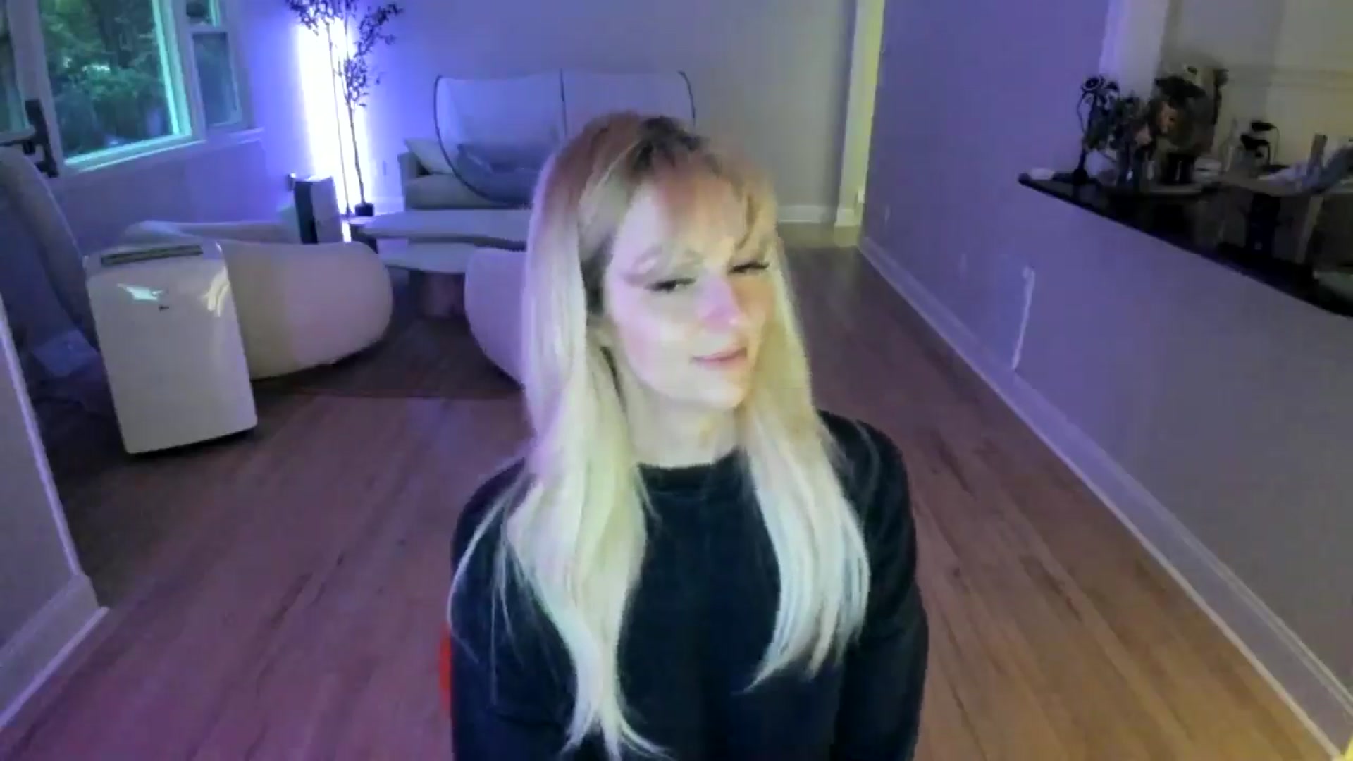 Gallery image thumbnail from Milk_Party's myfreecams stream on, 07/03/2025, 23:39 image 20 of 20