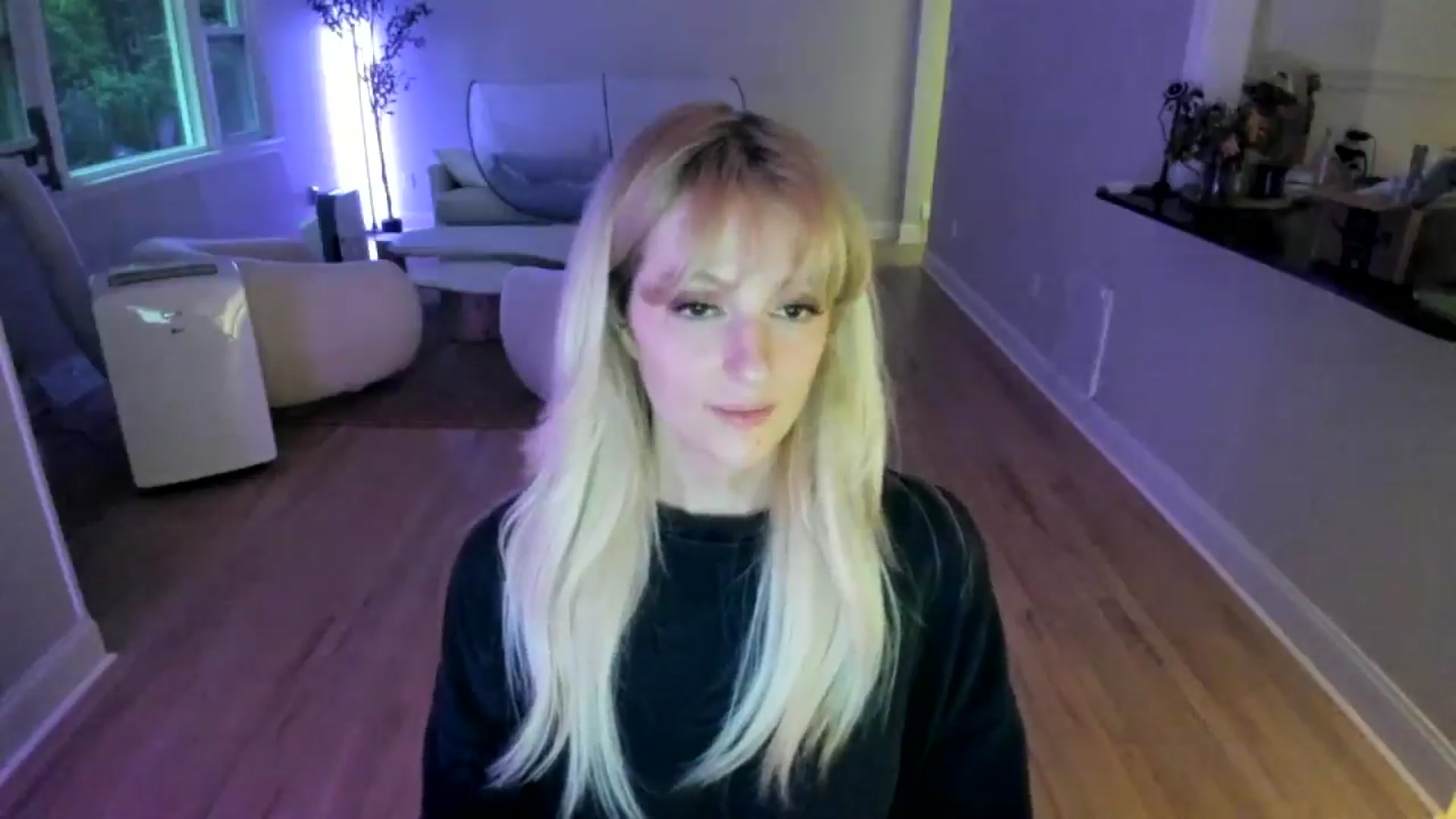 Gallery image thumbnail from Milk_Party's myfreecams stream on, 07/04/2025, 24:01 image 4 of 20