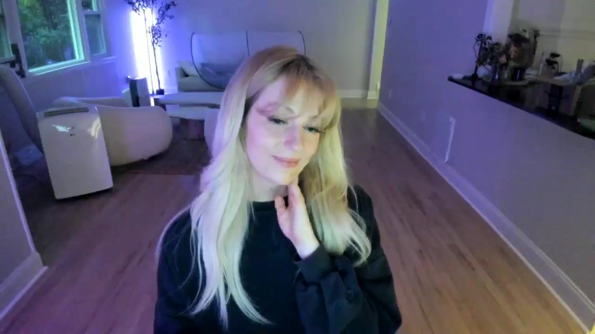 Gallery image thumbnail from Milk_Party's myfreecams stream on, 07/04/2025, 24:01 image 13 of 20