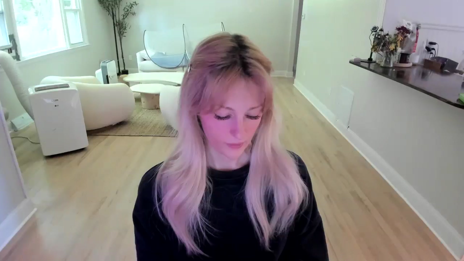 Gallery image thumbnail from Milk_Party's myfreecams stream on, 07/05/2025, 15:17 image 18 of 20