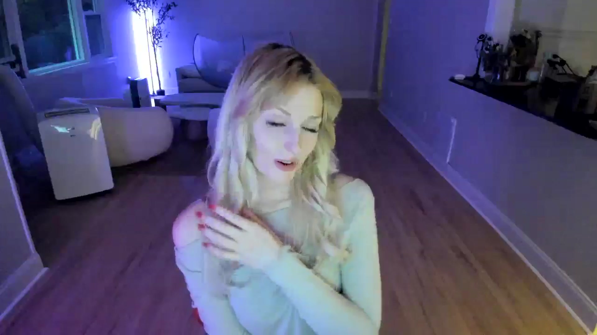 Gallery image thumbnail from Milk_Party's myfreecams stream on, 07/09/2025, 24:05 image 11 of 20