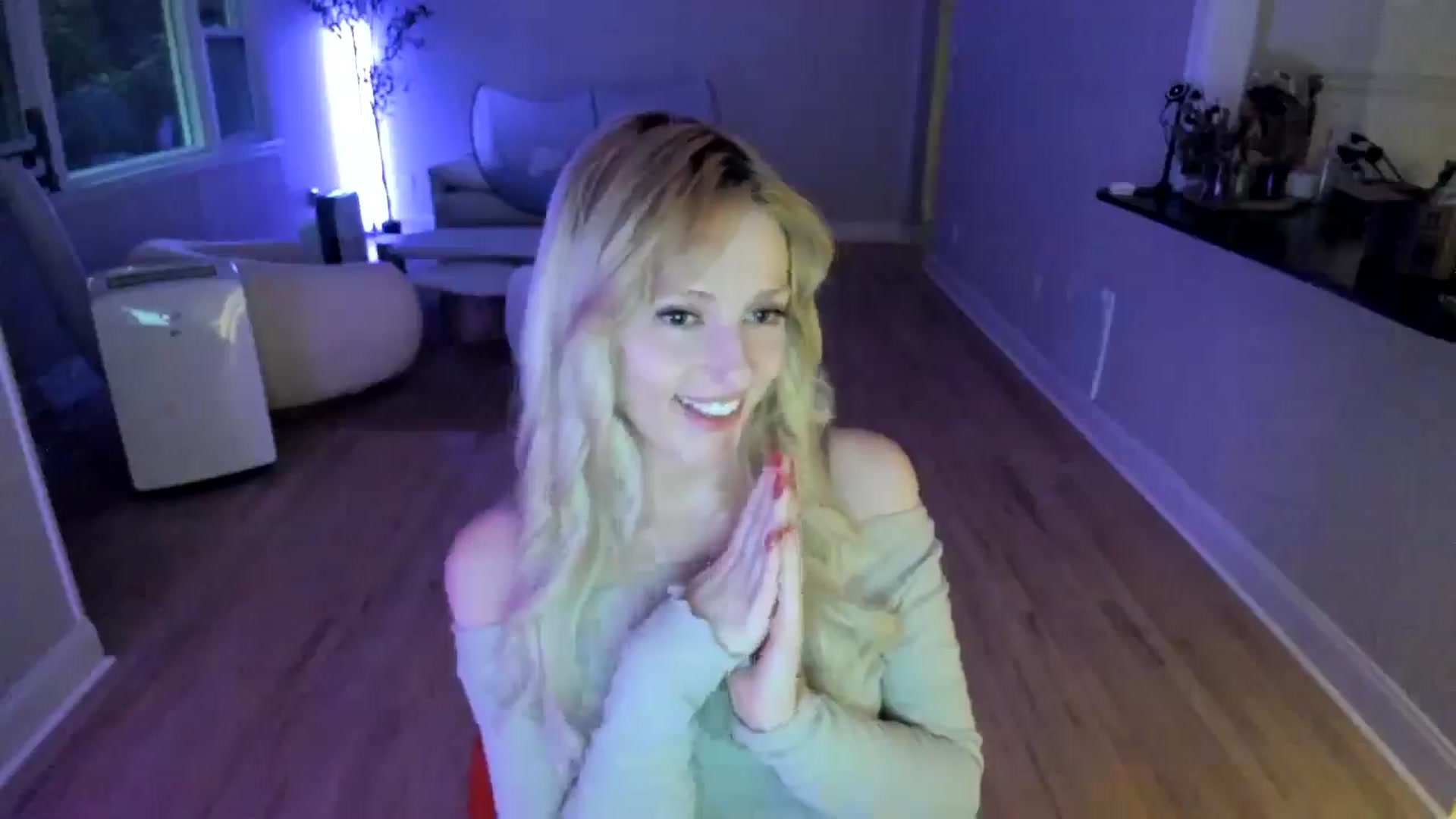 Gallery image thumbnail from Milk_Party's myfreecams stream on, 07/09/2025, 24:54 image 13 of 20