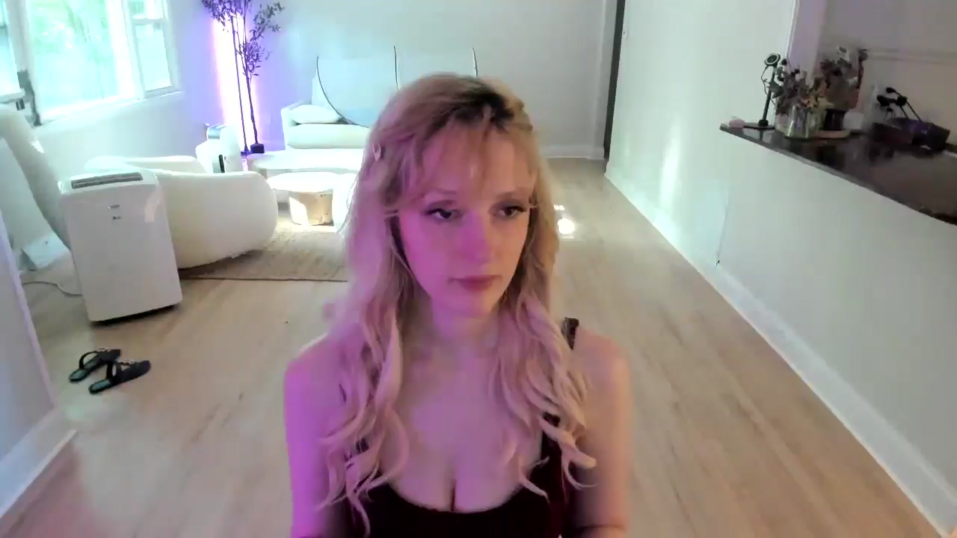 Gallery image thumbnail from Milk_Party's myfreecams stream on, 07/12/2025, 21:48 image 16 of 20