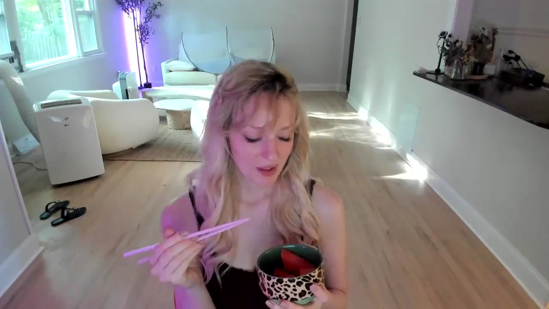 Gallery image thumbnail from Milk_Party's myfreecams stream on, 07/12/2025, 23:36 image 4 of 20