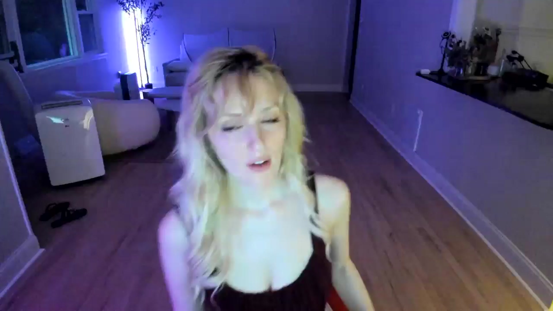 Gallery image thumbnail from Milk_Party's myfreecams stream on, 07/13/2025, 01:41 image 1 of 20