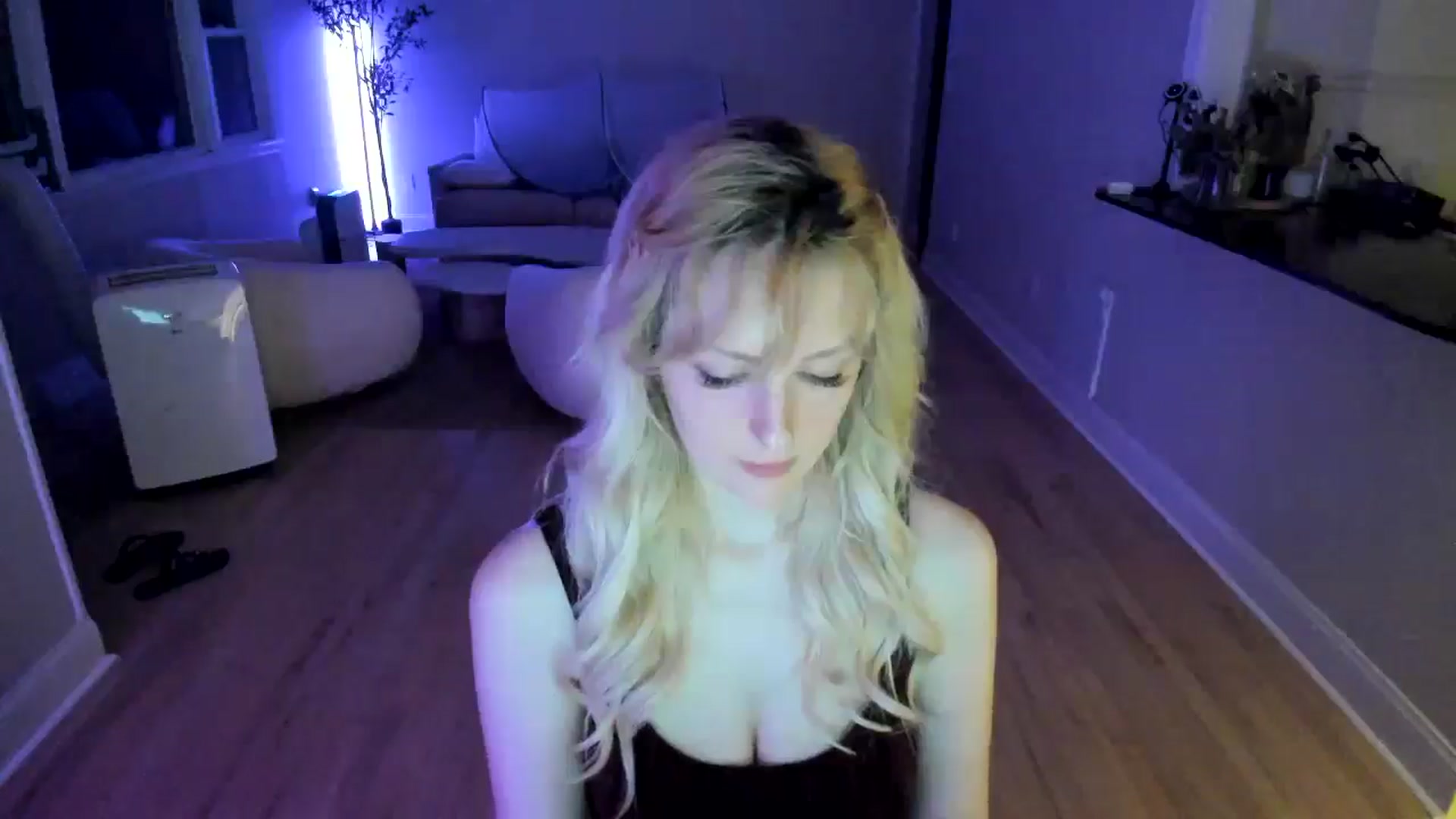 Gallery image thumbnail from Milk_Party's myfreecams stream on, 07/13/2025, 01:41 image 18 of 20
