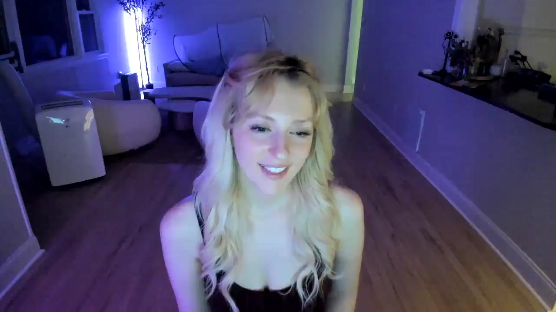 Gallery image thumbnail from Milk_Party's myfreecams stream on, 07/14/2025, 05:01 image 12 of 20