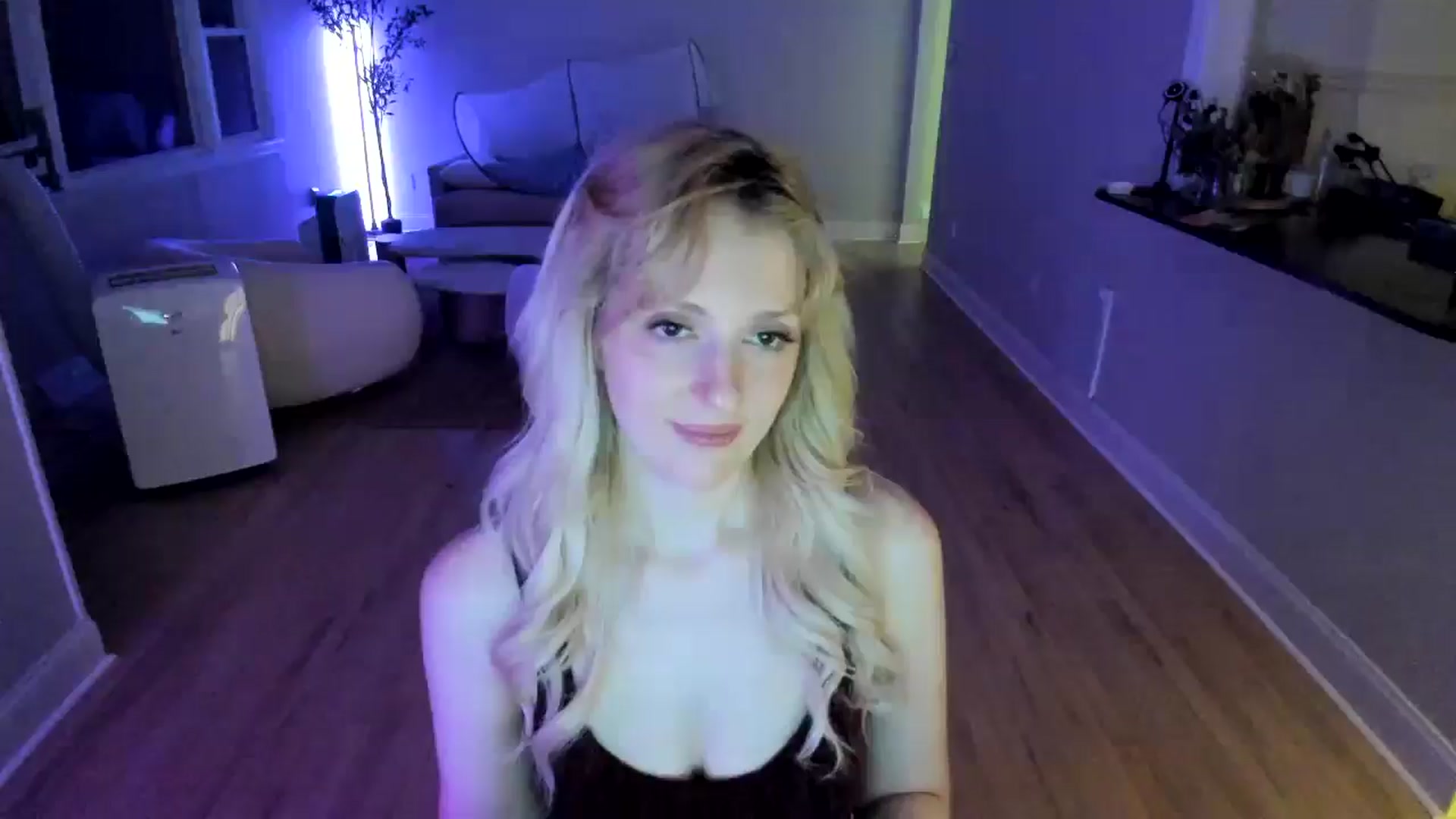 Gallery image thumbnail from Milk_Party's myfreecams stream on, 07/14/2025, 06:03 image 18 of 20