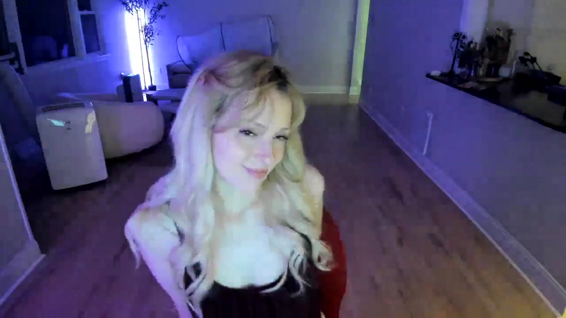 Gallery image thumbnail from Milk_Party's myfreecams stream on, 07/14/2025, 06:03 image 10 of 20