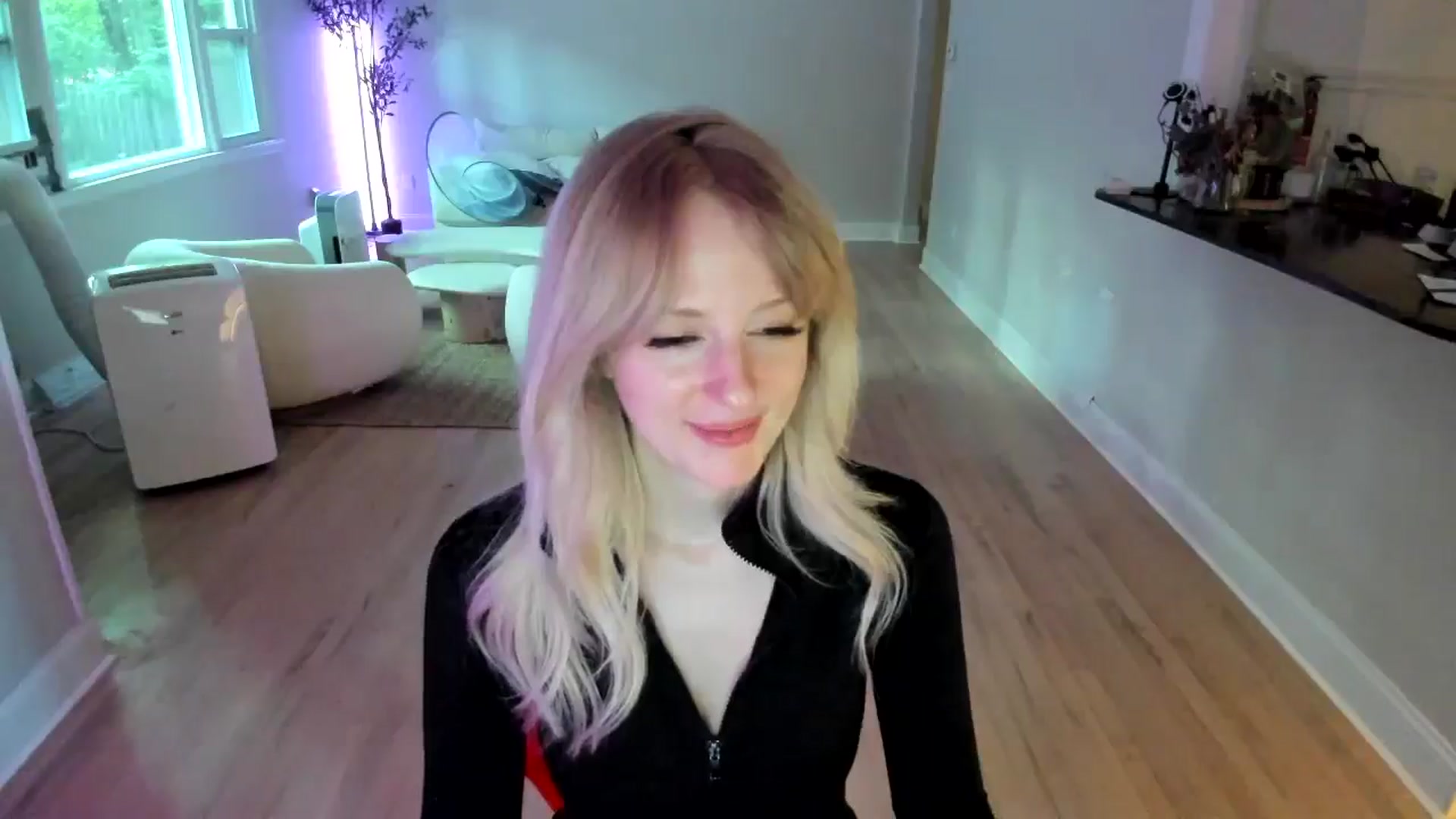 Gallery image thumbnail from Milk_Party's myfreecams stream on, 07/15/2025, 23:39 image 6 of 20