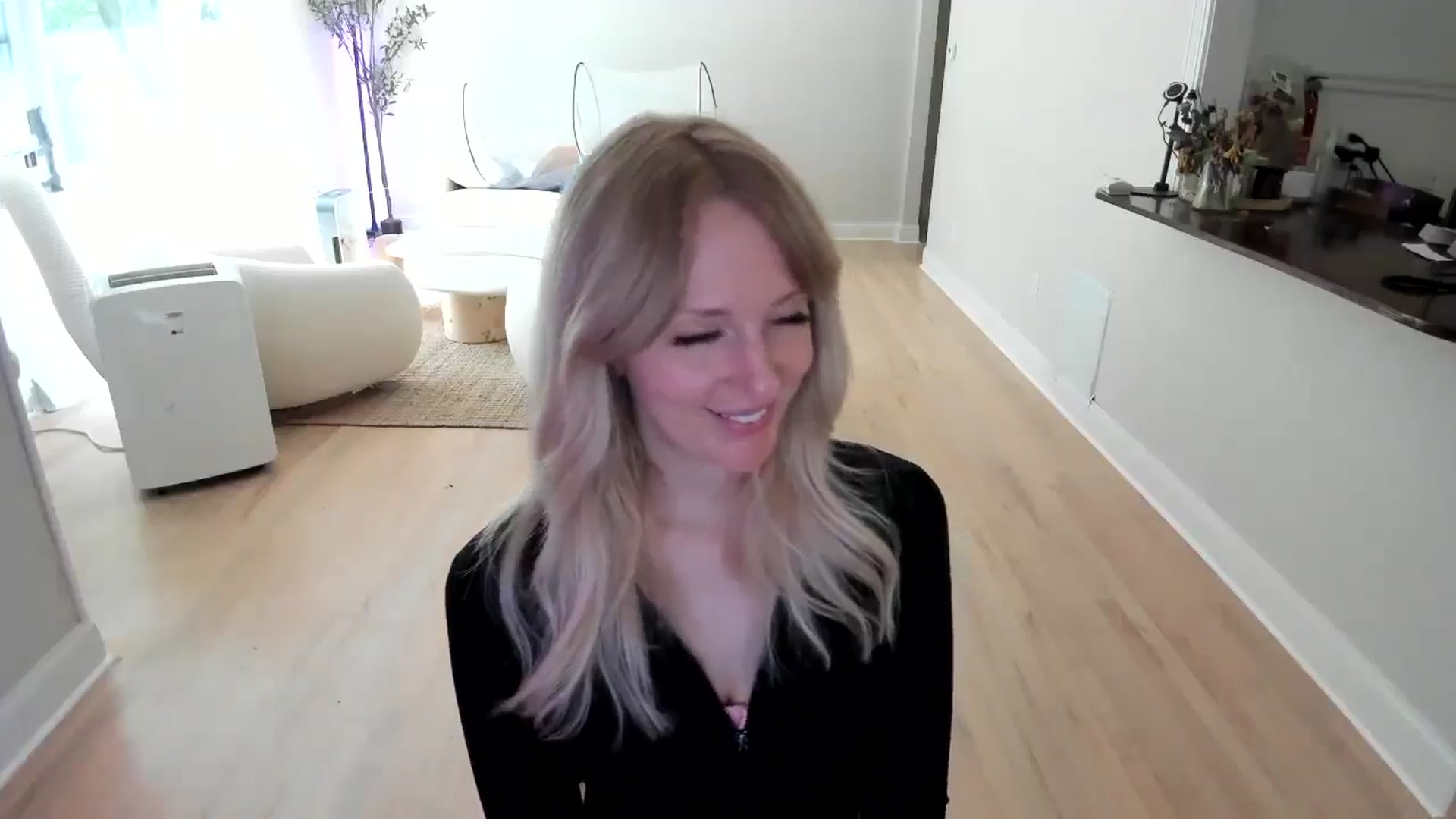 Gallery image thumbnail from Milk_Party's myfreecams stream on, 07/16/2025, 20:16 image 13 of 20