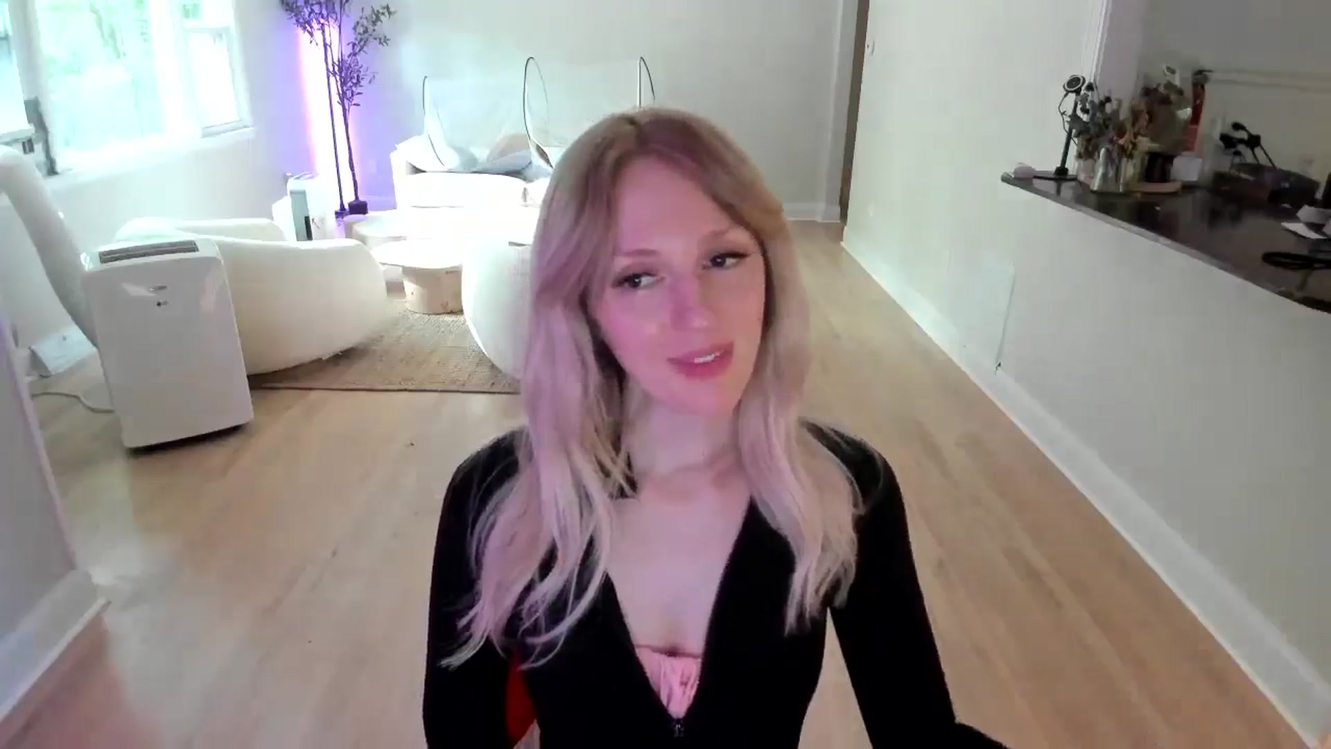 Gallery image thumbnail from Milk_Party's myfreecams stream on, 07/16/2025, 21:26 image 12 of 20