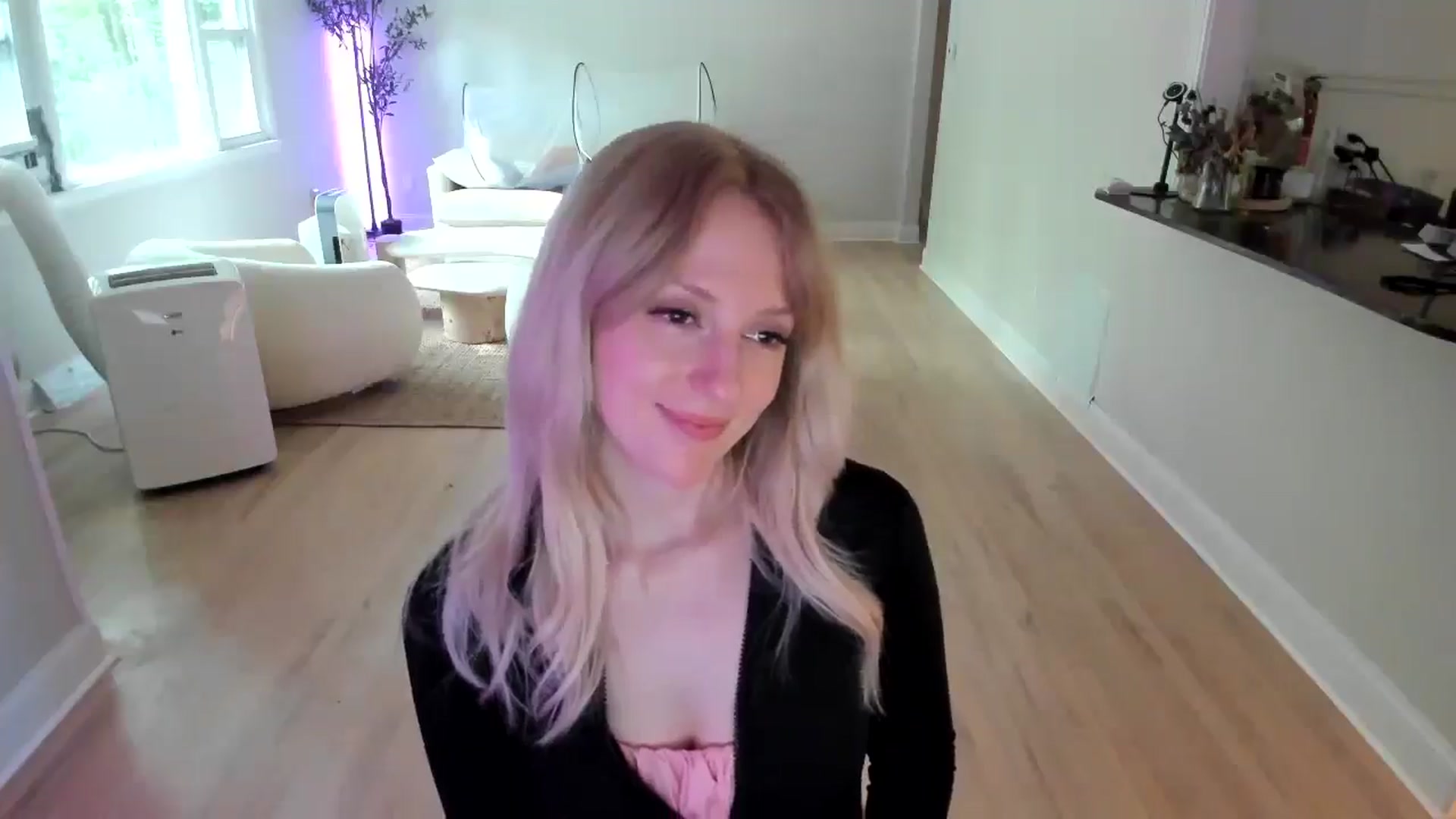 Gallery image thumbnail from Milk_Party's myfreecams stream on, 07/16/2025, 21:26 image 7 of 20