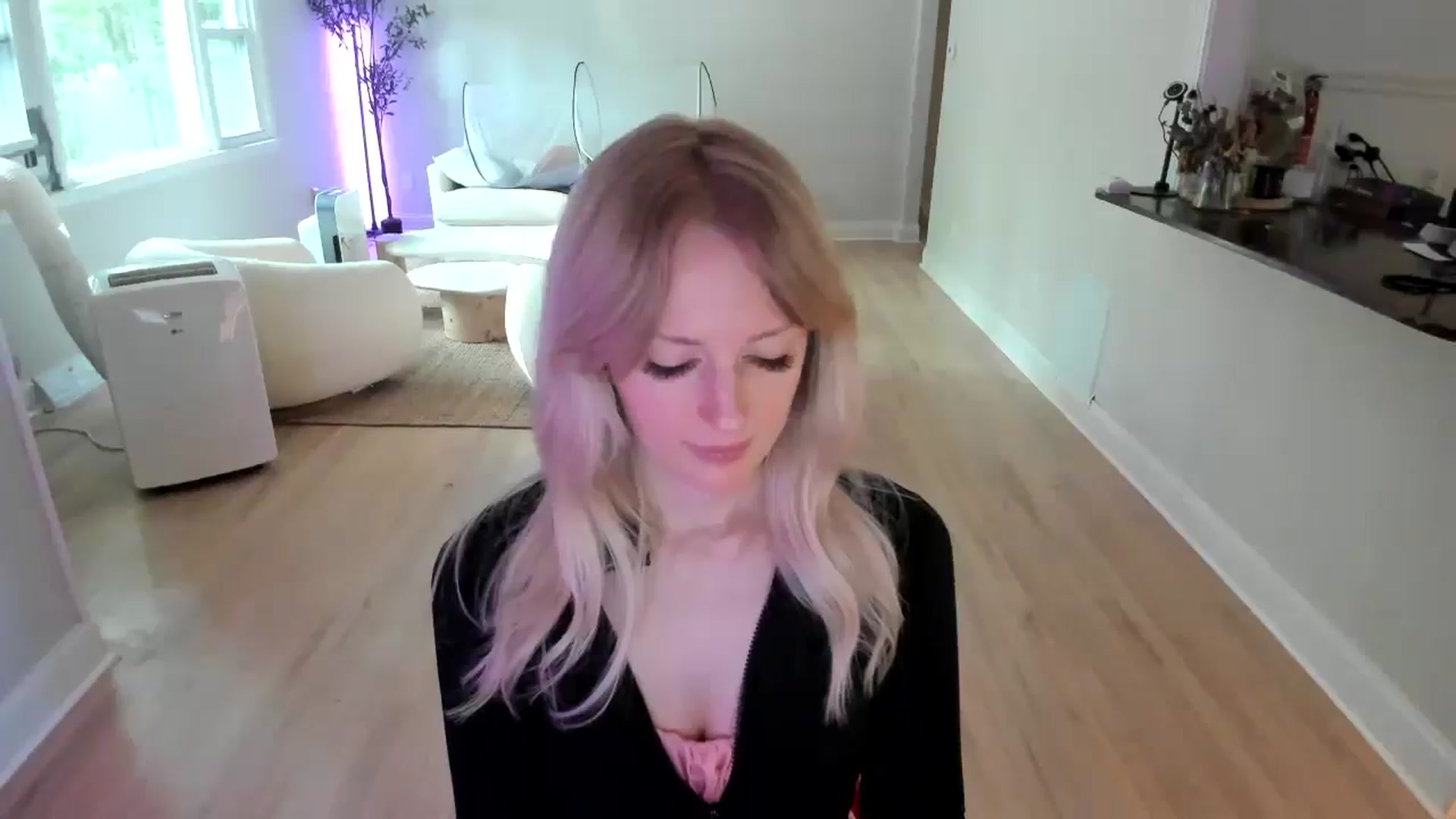 Gallery image thumbnail from Milk_Party's myfreecams stream on, 07/16/2025, 21:26 image 18 of 20