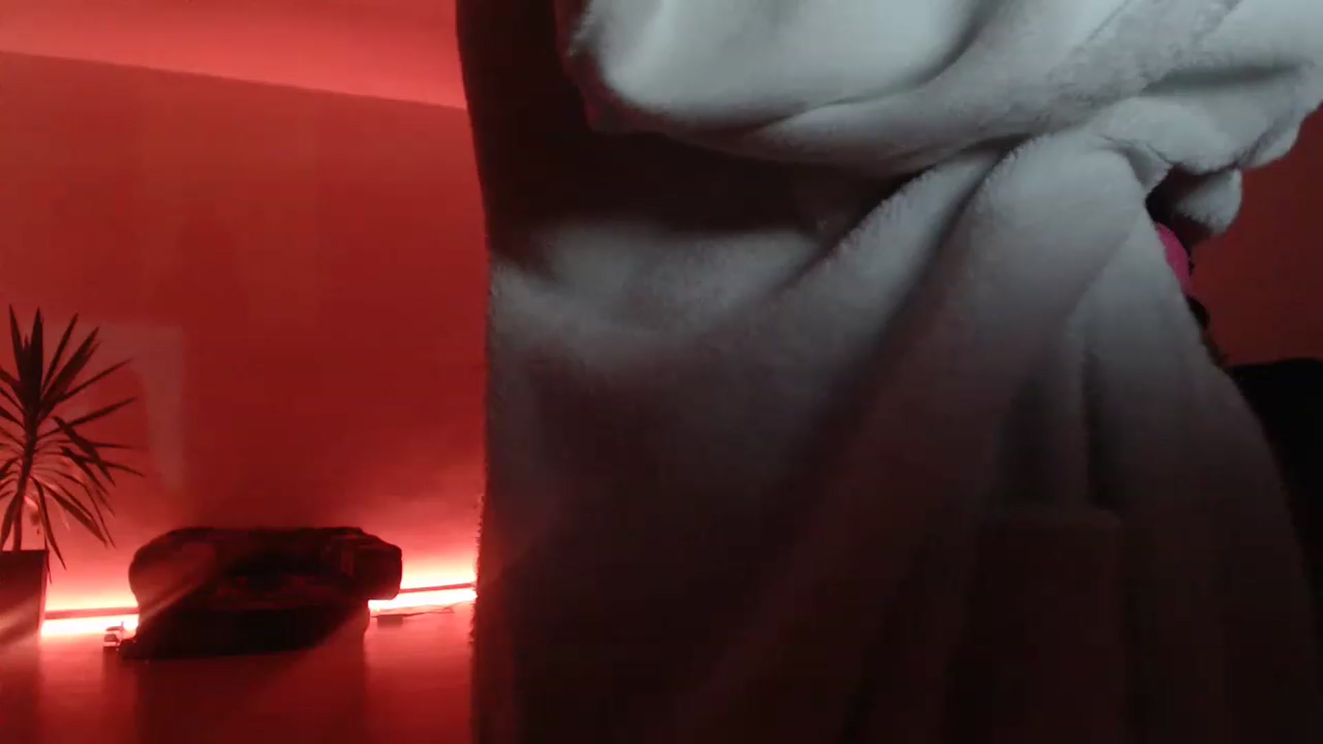 Gallery image thumbnail from Milkshake91's myfreecams stream on, 11/15/2022, 16:04 image 12 of 20