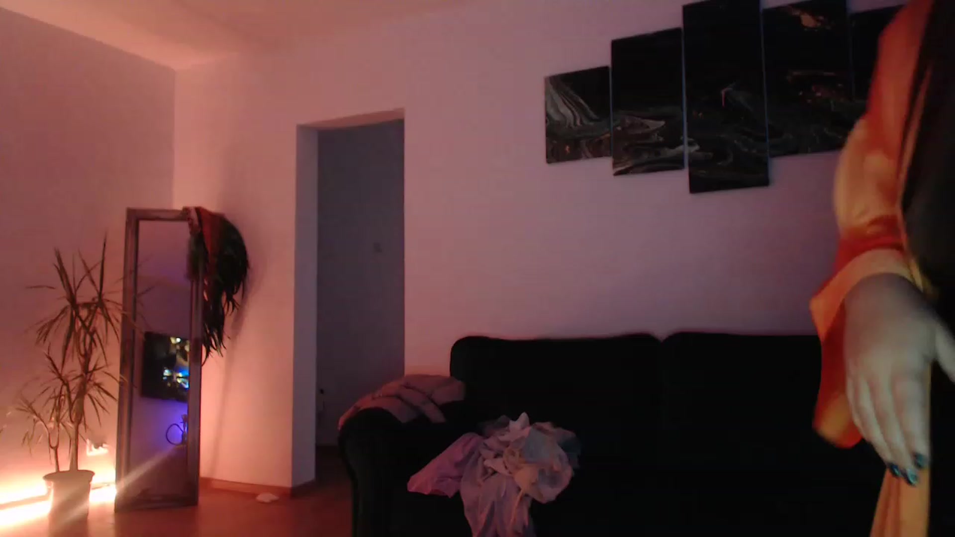 Gallery image thumbnail from Milkshake91's myfreecams stream on, 12/02/2022, 14:42 image 14 of 20