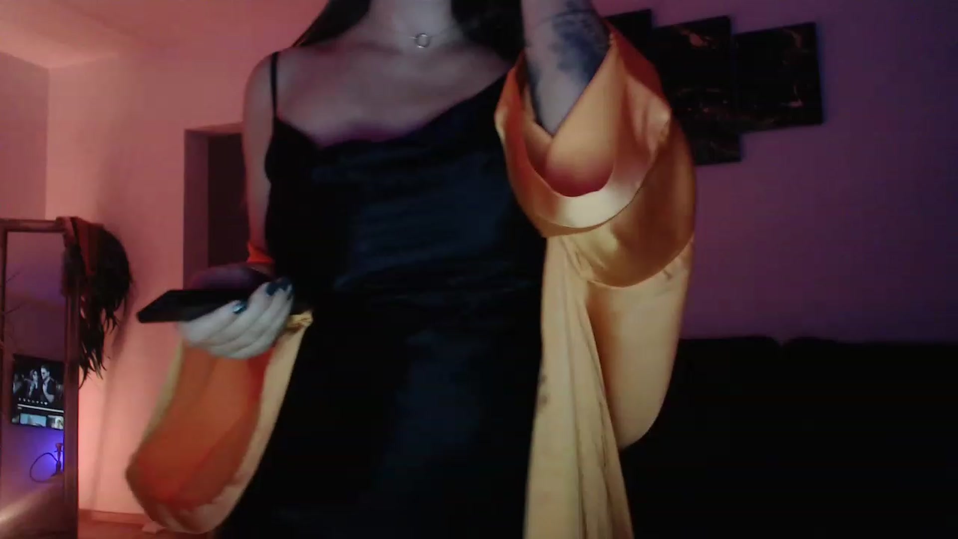 Gallery image thumbnail from Milkshake91's myfreecams stream on, 12/02/2022, 16:23 image 5 of 20