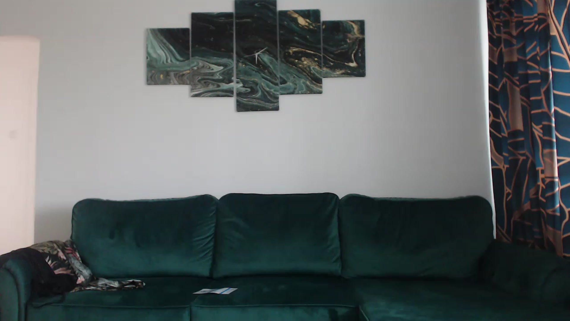 Gallery image thumbnail from Milkshake91's myfreecams stream on, 12/15/2022, 08:32 image 15 of 20