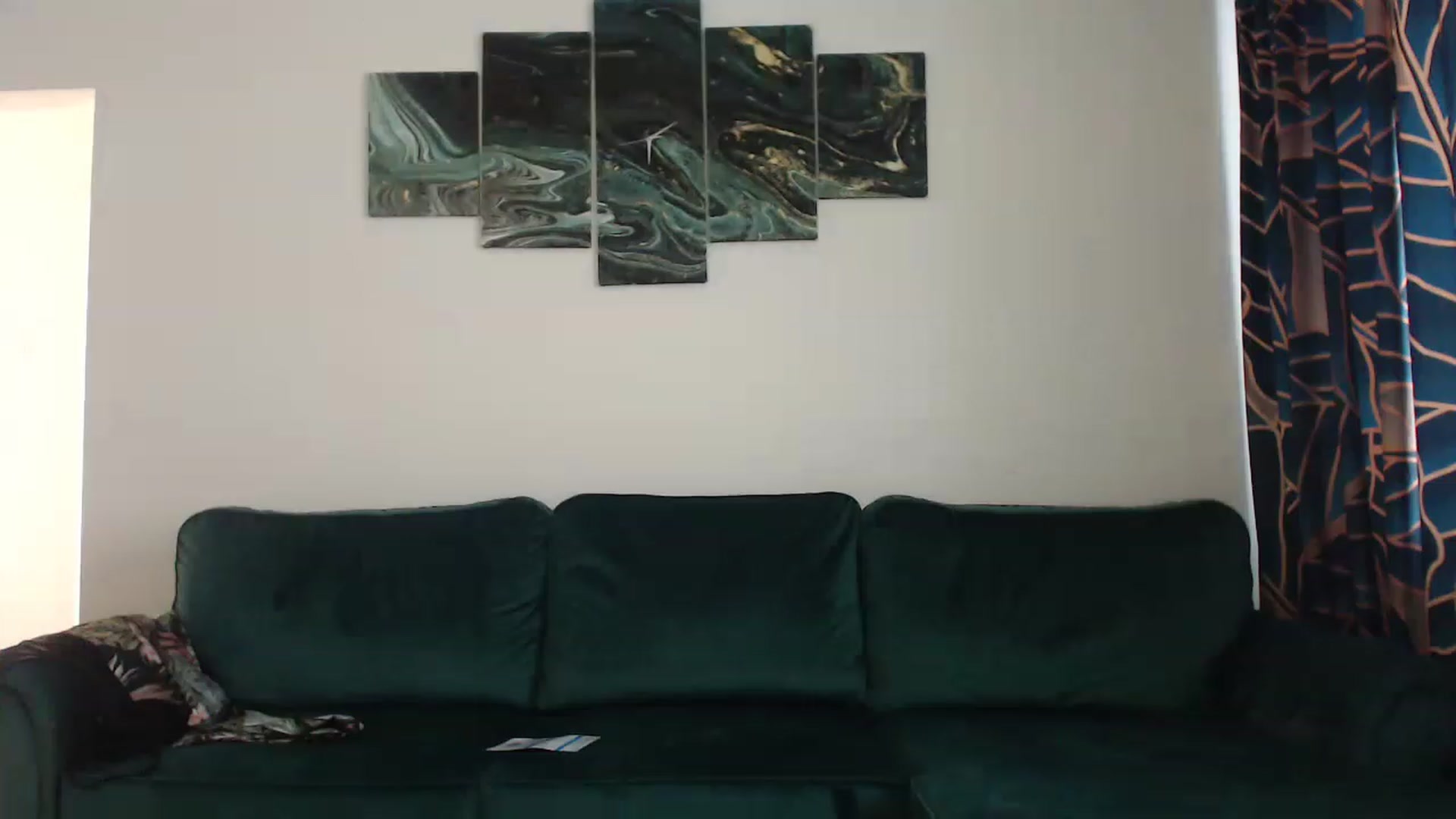 Gallery image thumbnail from Milkshake91's myfreecams stream on, 12/15/2022, 08:32 image 4 of 20