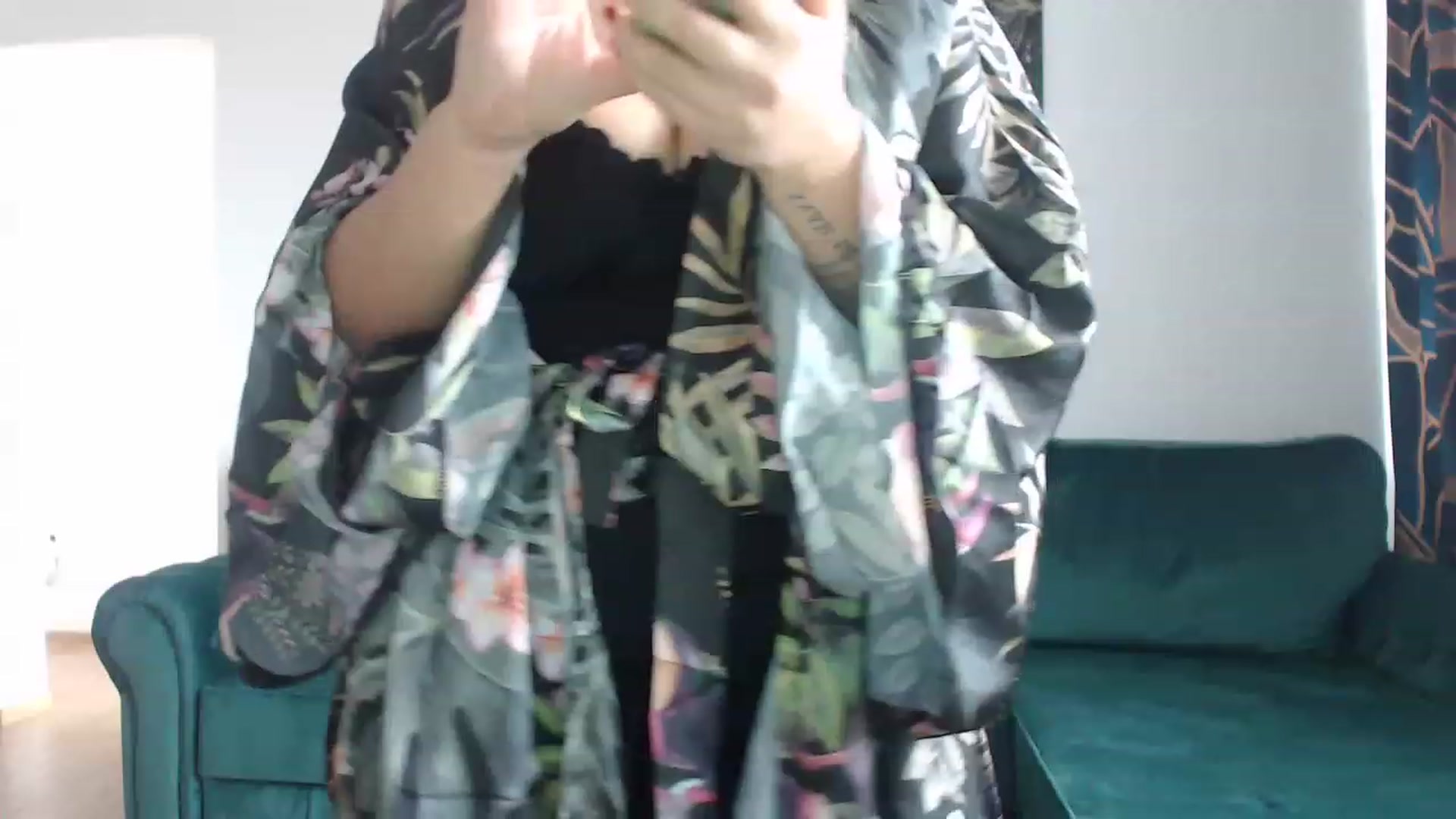 Gallery image thumbnail from Milkshake91's myfreecams stream on, 12/15/2022, 10:30 image 14 of 20