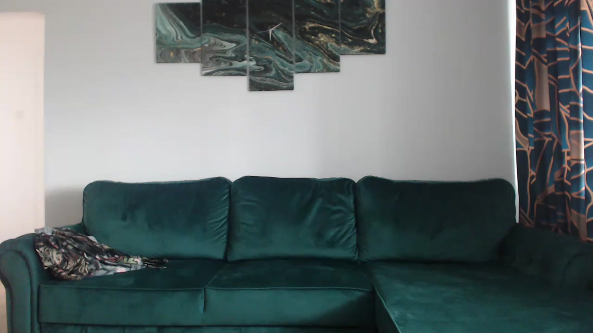 Gallery image thumbnail from Milkshake91's myfreecams stream on, 12/15/2022, 12:49 image 5 of 20