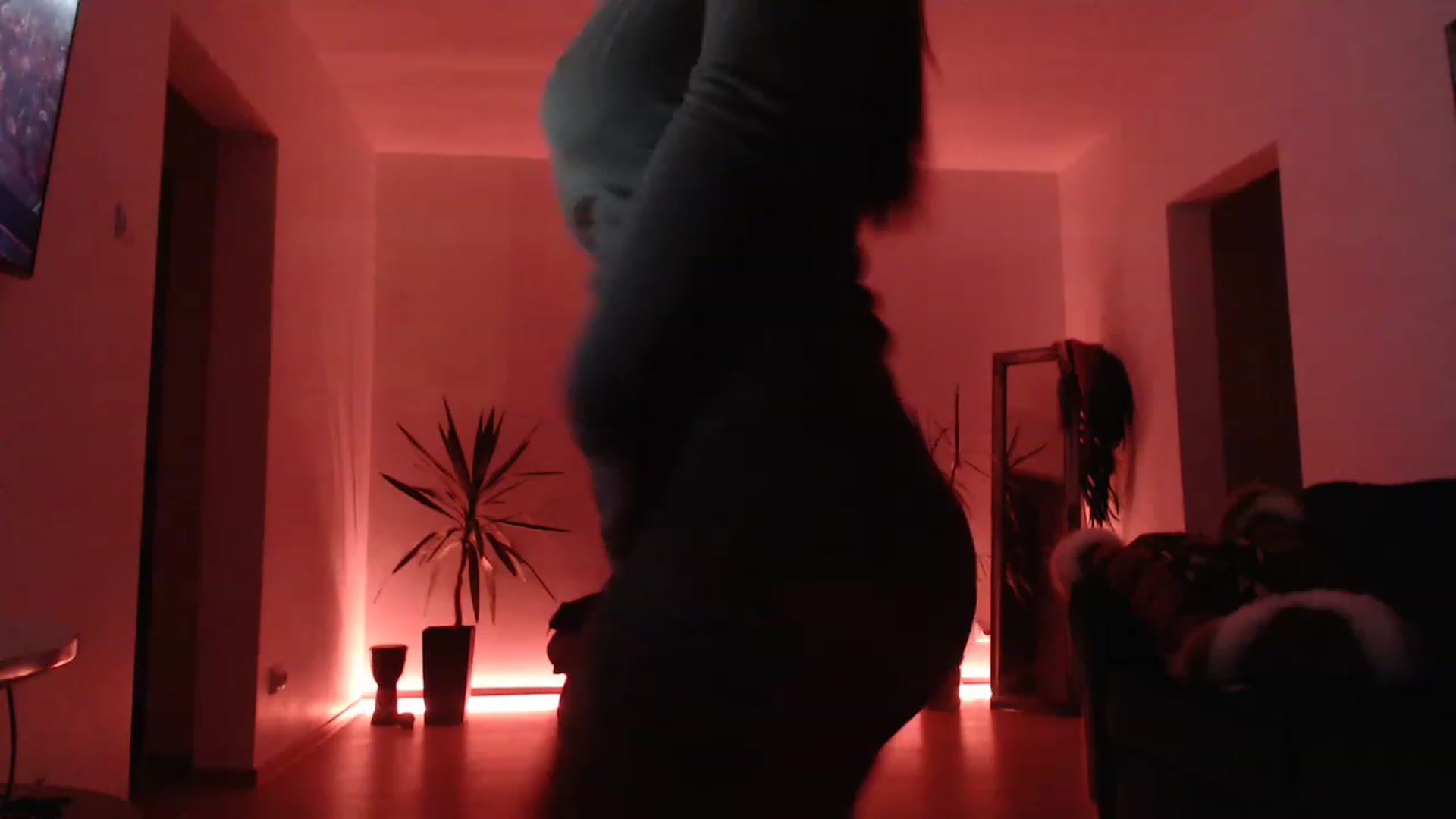 Gallery image thumbnail from Milkshake91's myfreecams stream on, 12/28/2022, 15:26 image 13 of 20
