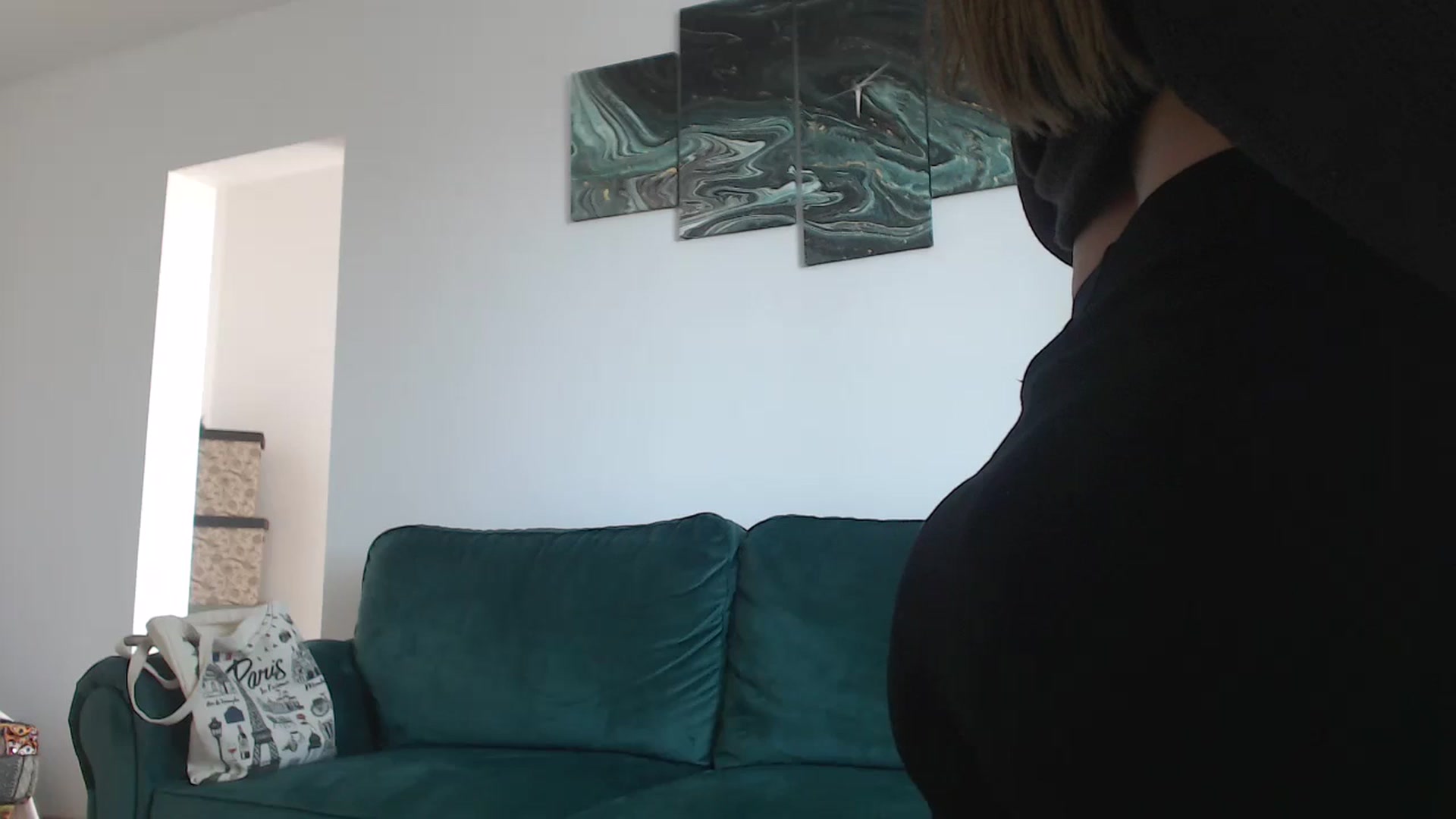 Gallery image thumbnail from Milkshake91's myfreecams stream on, 10/19/2023, 09:49 image 10 of 20