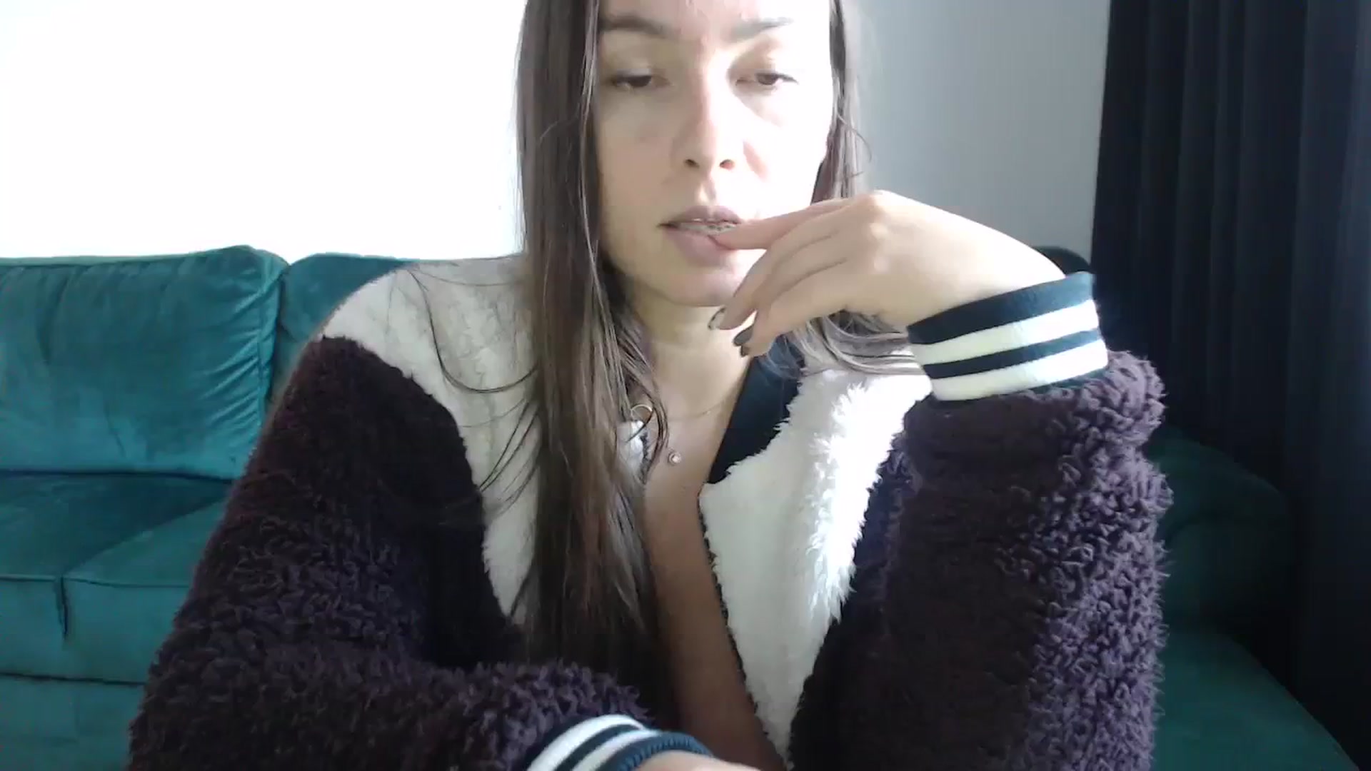 Gallery image thumbnail from Milkshake91's myfreecams stream on, 10/19/2023, 16:12 image 7 of 20