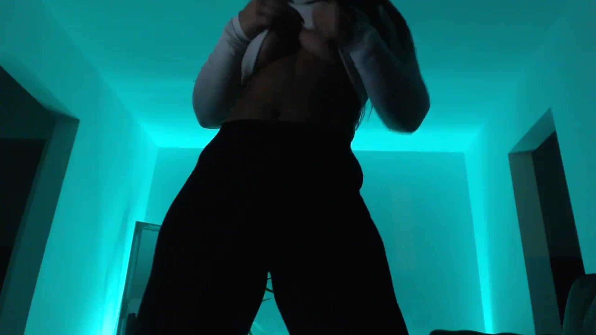 Gallery image thumbnail from Milkshake91's myfreecams stream on, 10/19/2023, 16:12 image 19 of 20