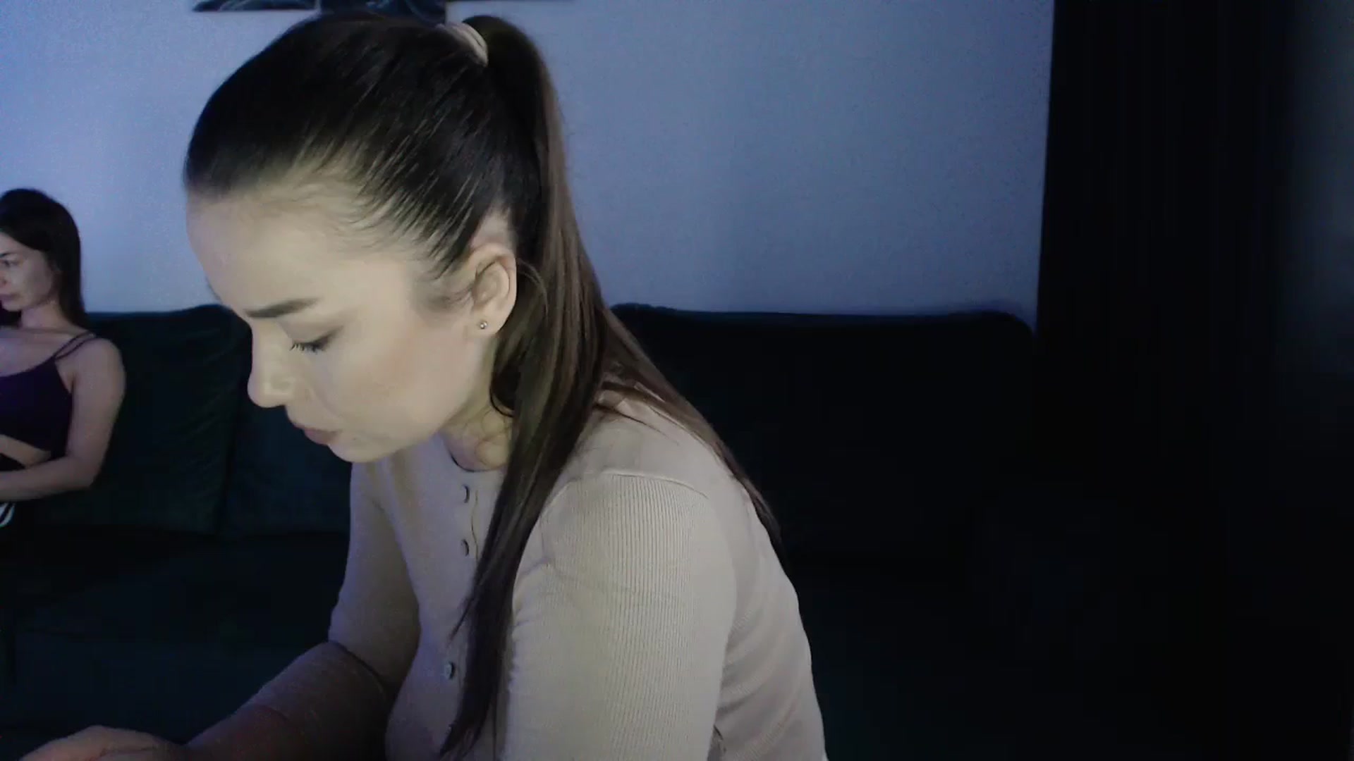 Gallery image thumbnail from Milkshake91's myfreecams stream on, 10/21/2023, 15:38 image 2 of 20