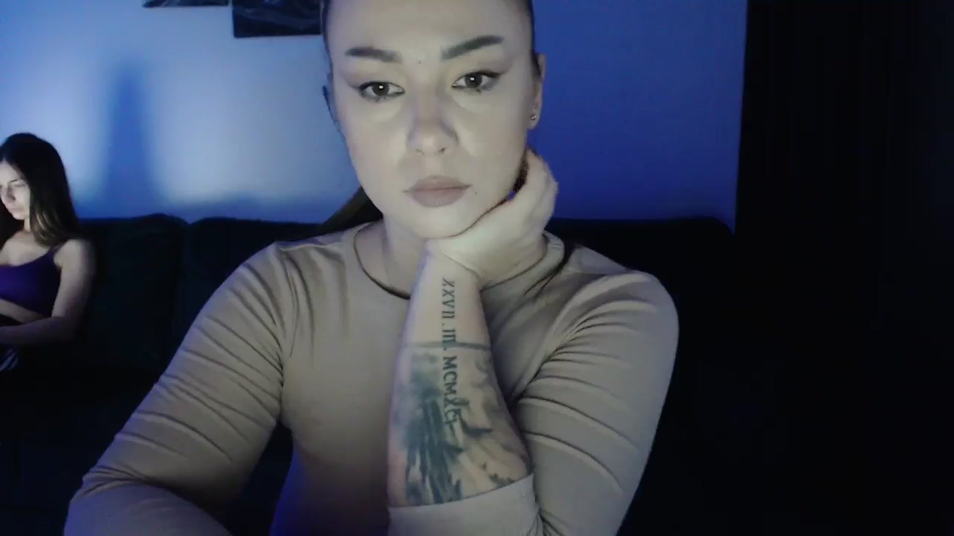 Gallery image thumbnail from Milkshake91's myfreecams stream on, 10/21/2023, 15:38 image 9 of 20