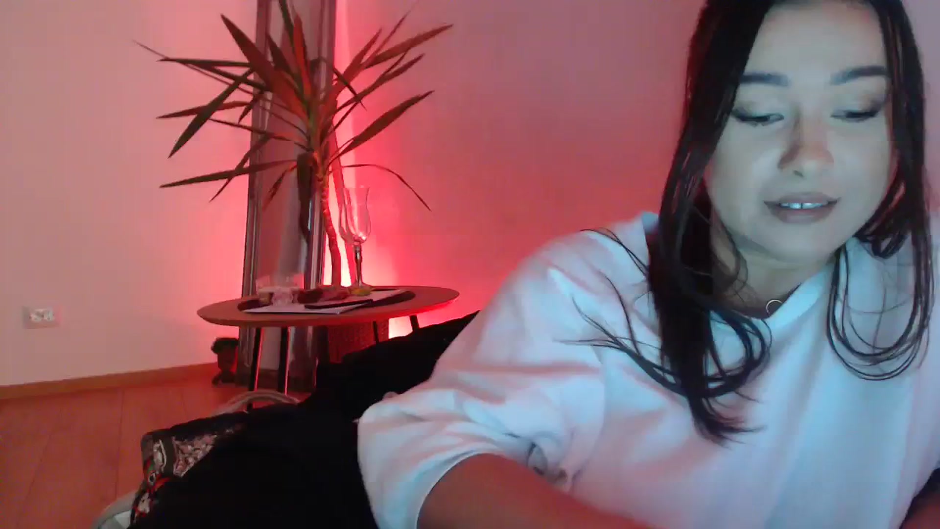Gallery image thumbnail from Milkshake91's myfreecams stream on, 11/01/2023, 16:20 image 19 of 20