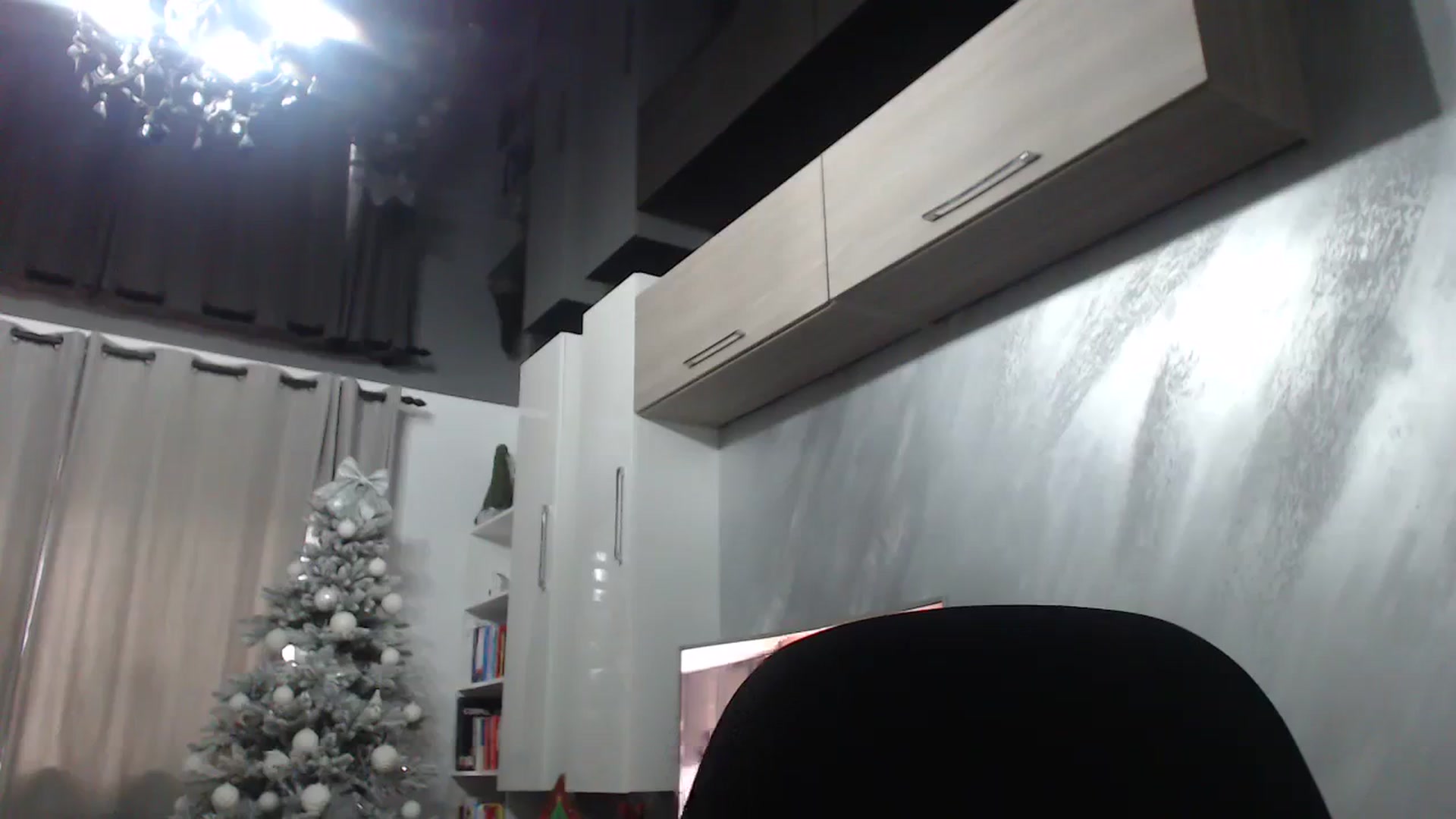Gallery image thumbnail from Milkshake91's myfreecams stream on, 12/11/2023, 09:42 image 10 of 20