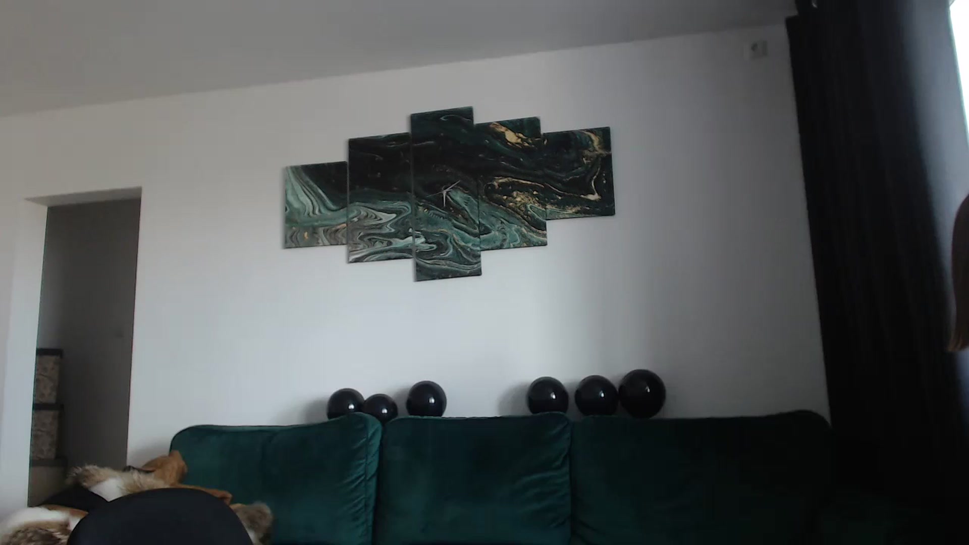 Gallery image thumbnail from Milkshake91's myfreecams stream on, 01/04/2024, 13:39 image 13 of 20