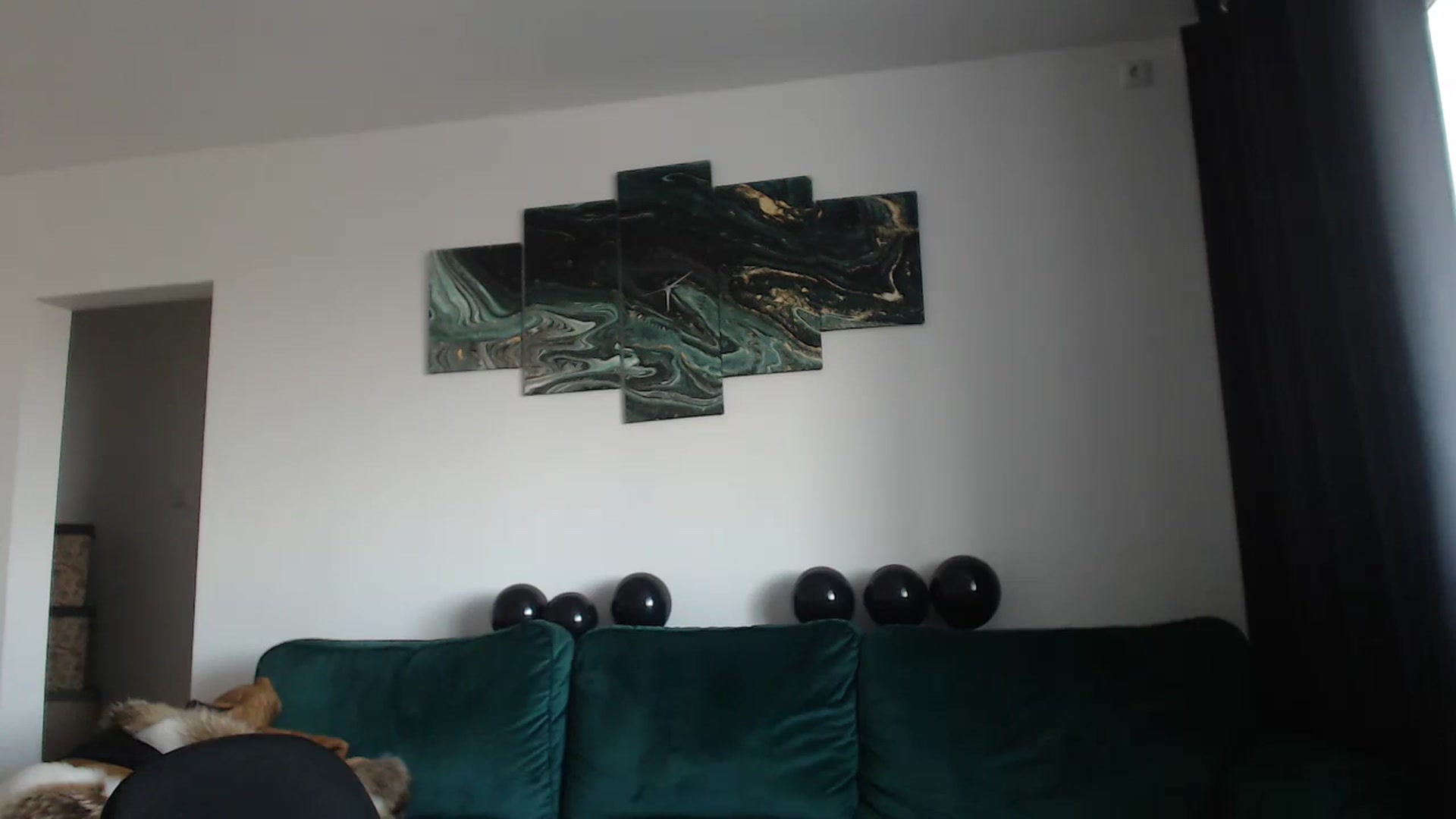 Gallery image thumbnail from Milkshake91's myfreecams stream on, 01/04/2024, 13:39 image 19 of 20